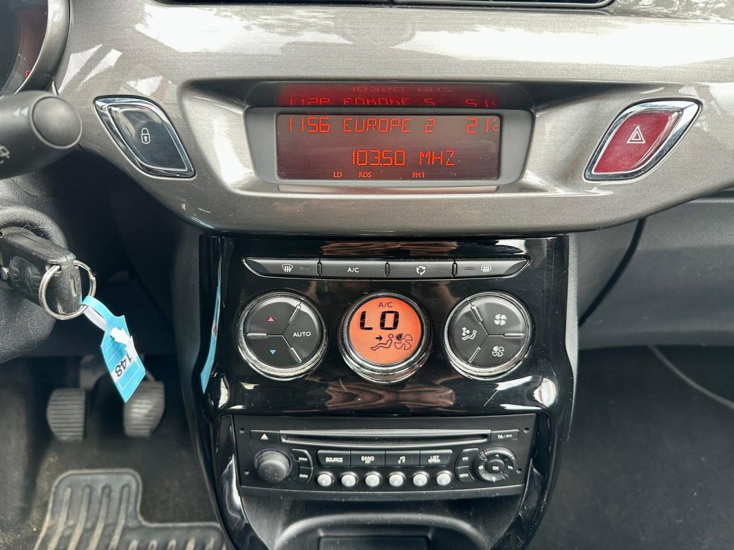 Citroen C3 1.4 VTI 95 EXCLUSIVE