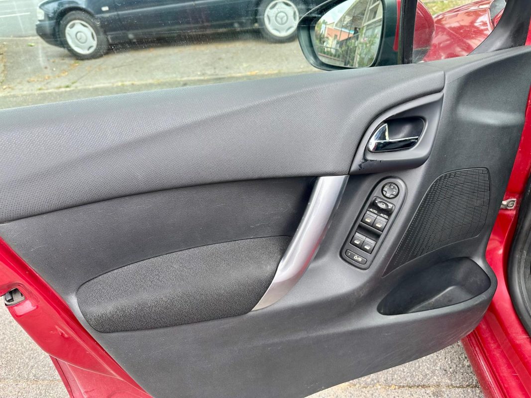 Citroen C3 1.4 VTI 95 EXCLUSIVE