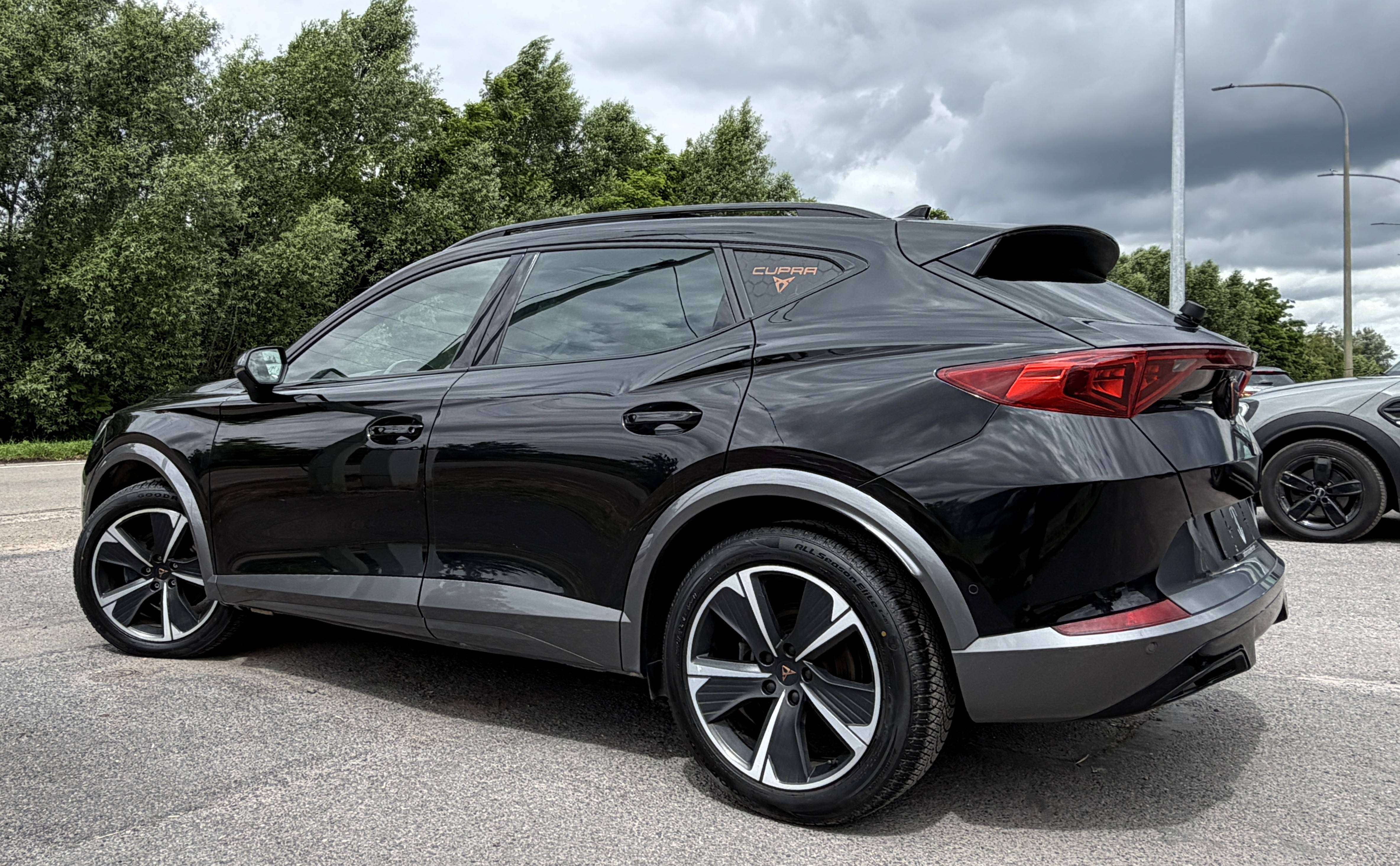 CUPRA Formentor 1.5 TSI DSG Sport Edition NAVI/CARPLAY/FULL LED/PANO/CAMERA/COCKPIT/ATTELAGE