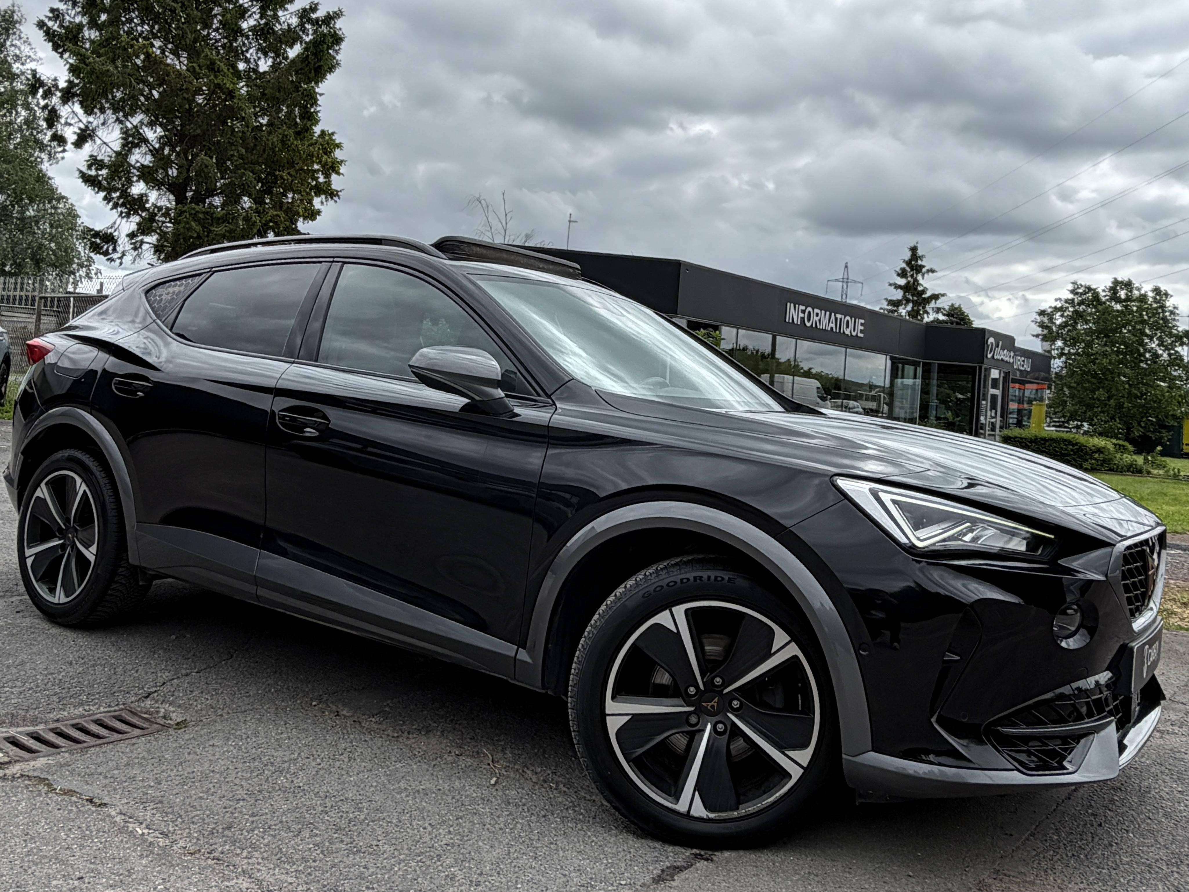CUPRA Formentor 1.5 TSI DSG Sport Edition NAVI/CARPLAY/FULL LED/PANO/CAMERA/COCKPIT/ATTELAGE