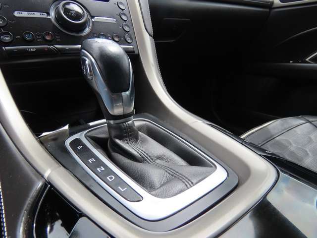 Ford Mondeo VINGALE , MEHV hybrid