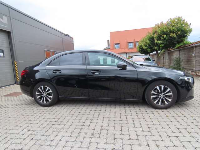 Mercedes-Benz A 180 A 180 Business Line