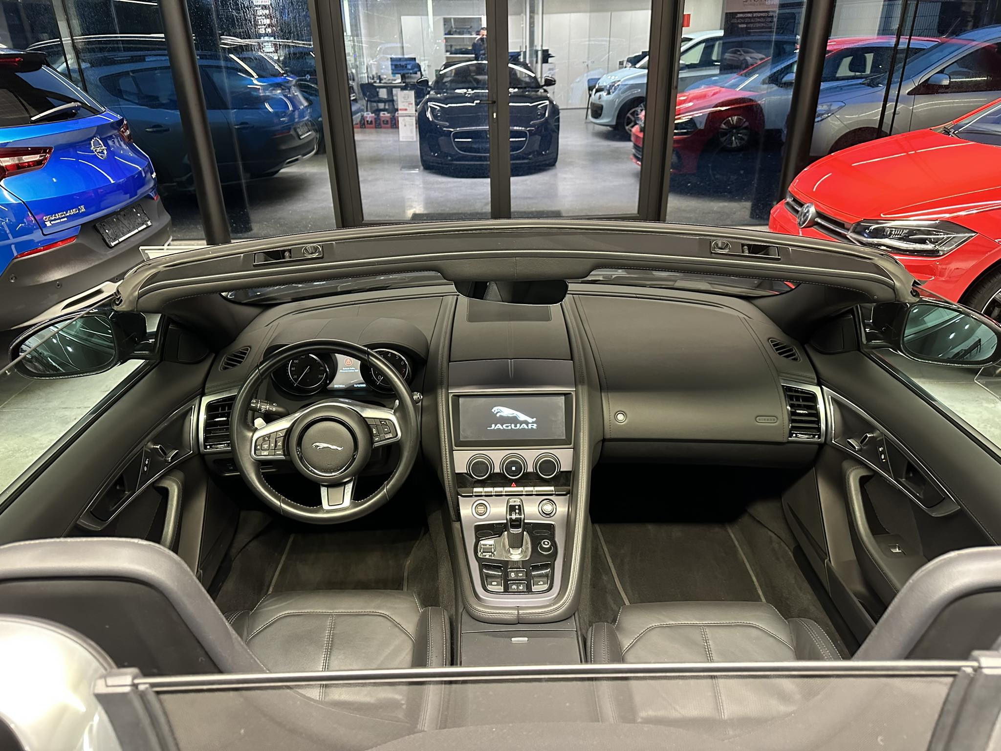 Jaguar F-type (3) CABRIOLET 2.0 P300 R-DYNAMIC AUTO