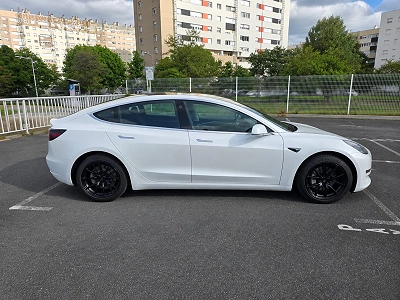 Tesla Model 3 Tesla Model 3 Standard Range plus (SR+)