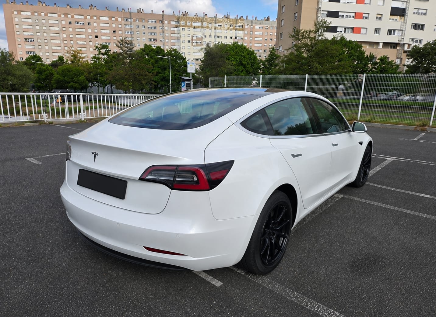 Tesla Model 3 Tesla Model 3 Standard Range plus (SR+)