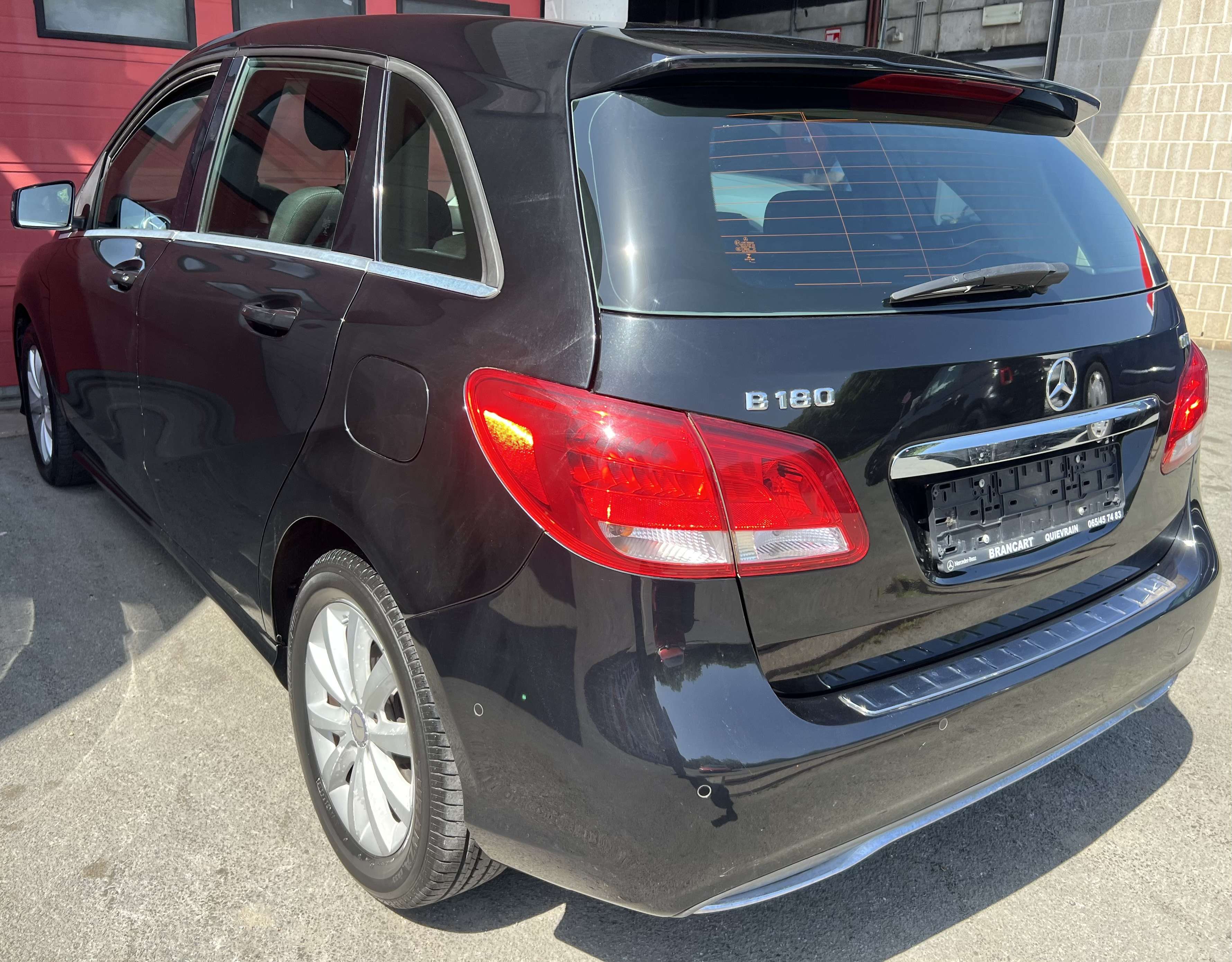 Mercedes-Benz B 180 d + CAR-PASS + NAVI + BOITE AUTOMAAT