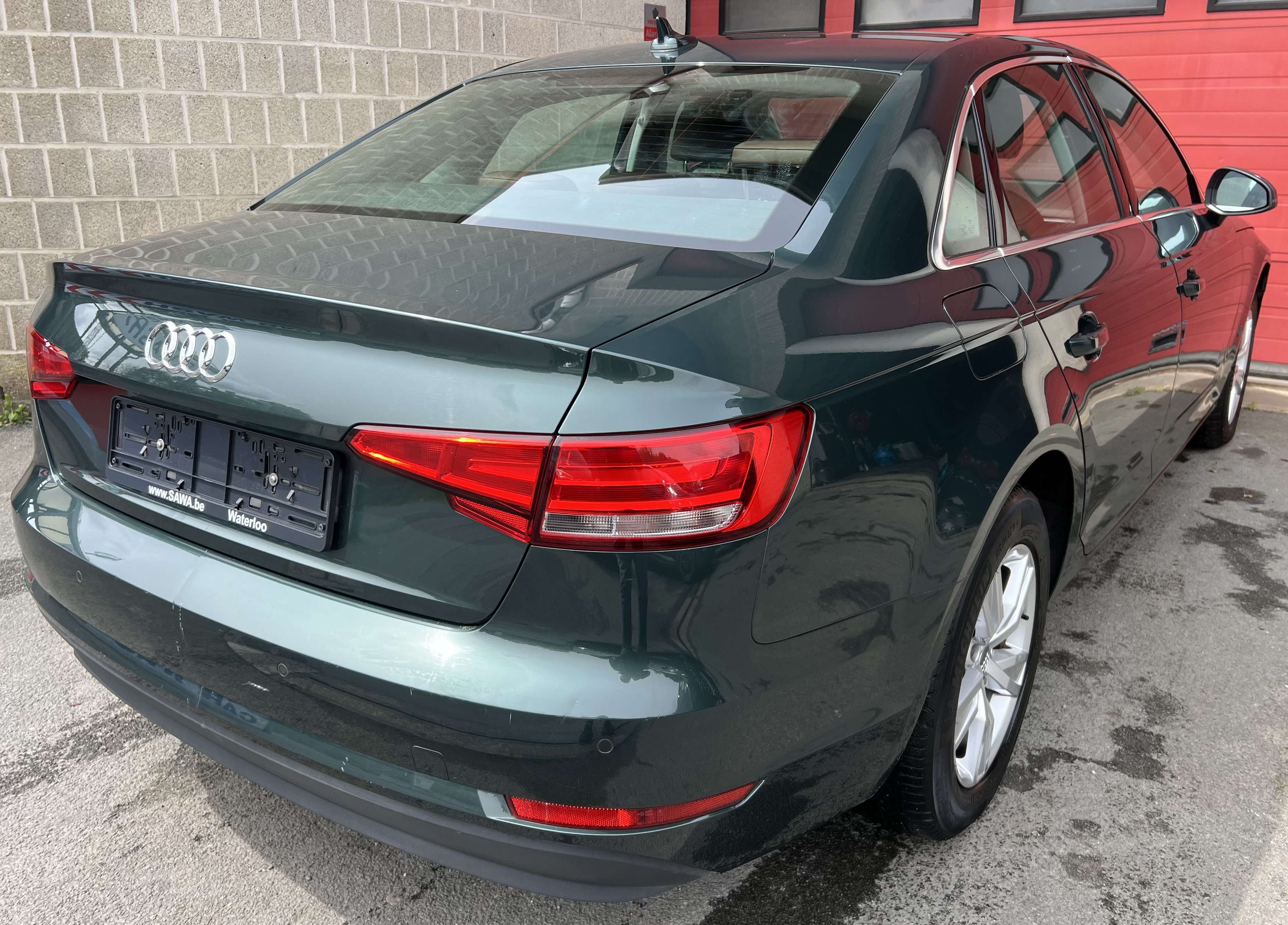 Audi A4 1.4 TFSI Design + NAVI + CUIR