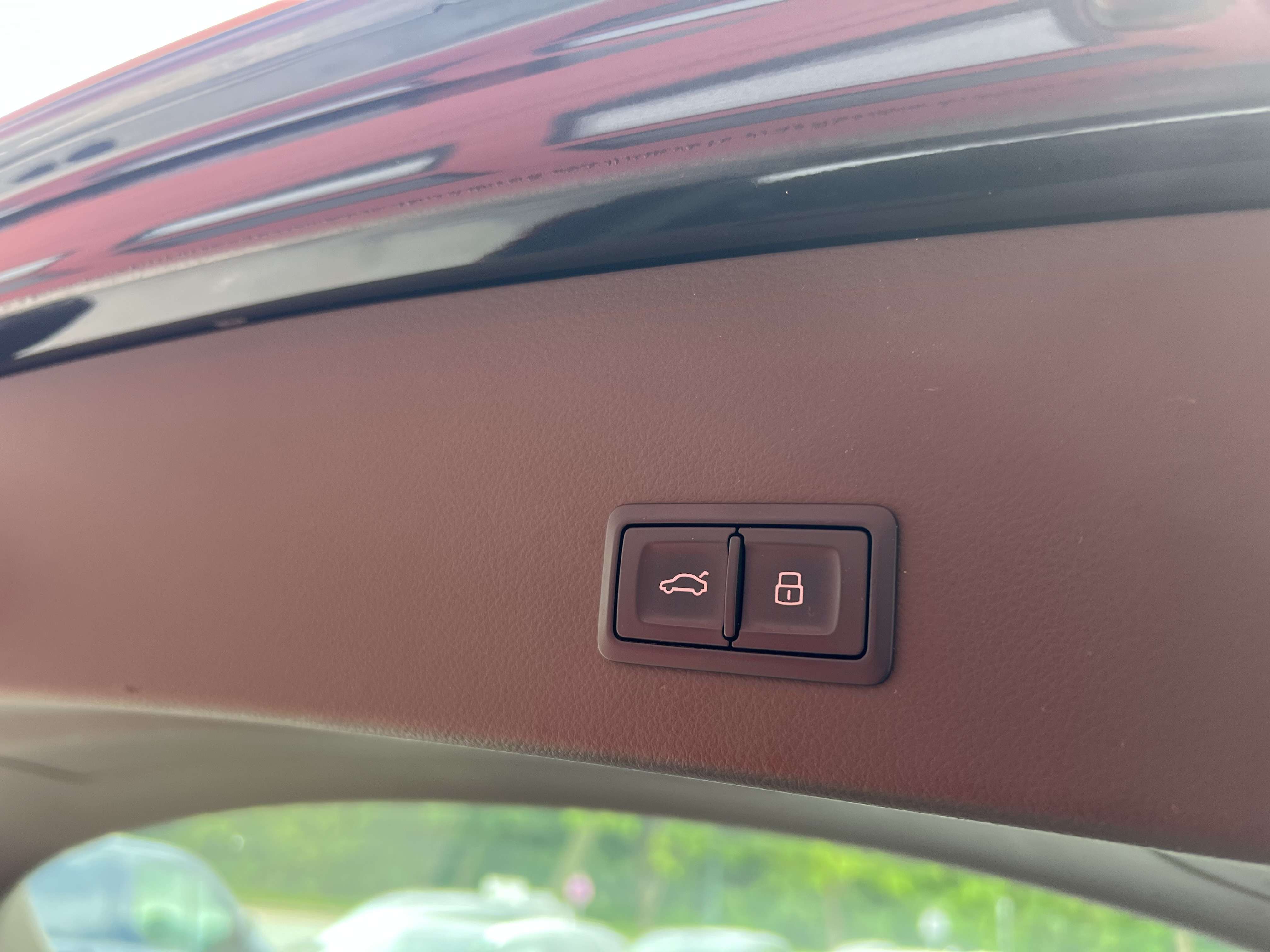 Audi A6 Avant 2.0 TDi ultra S tronic +CAMÉRA +NAVI +CUIR