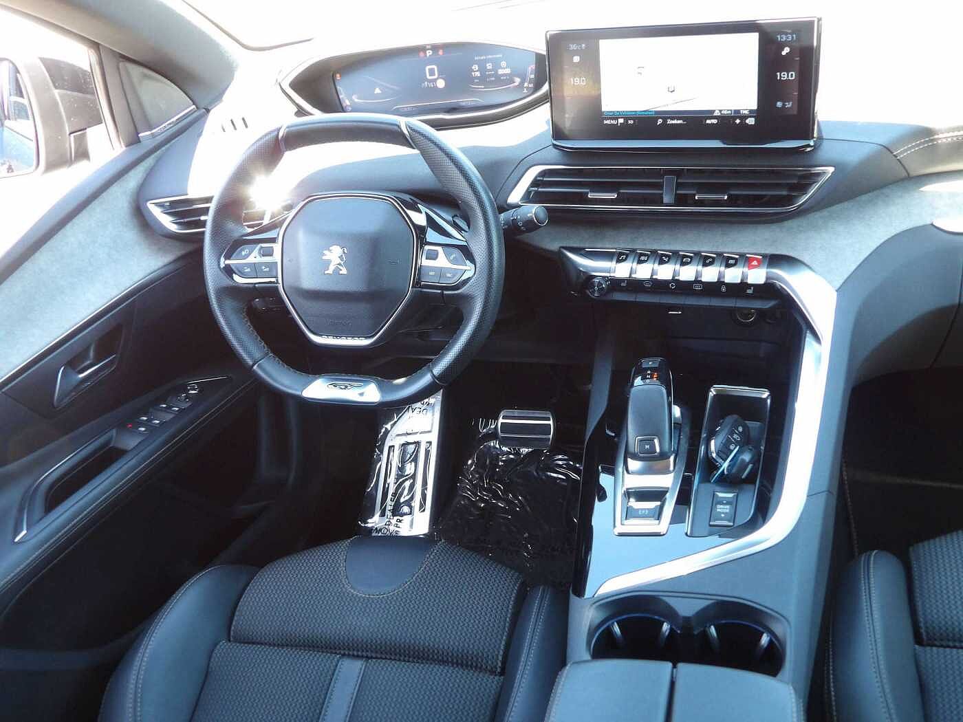 Peugeot 3008 3008 1.2 PureTech GT (EU6.4)