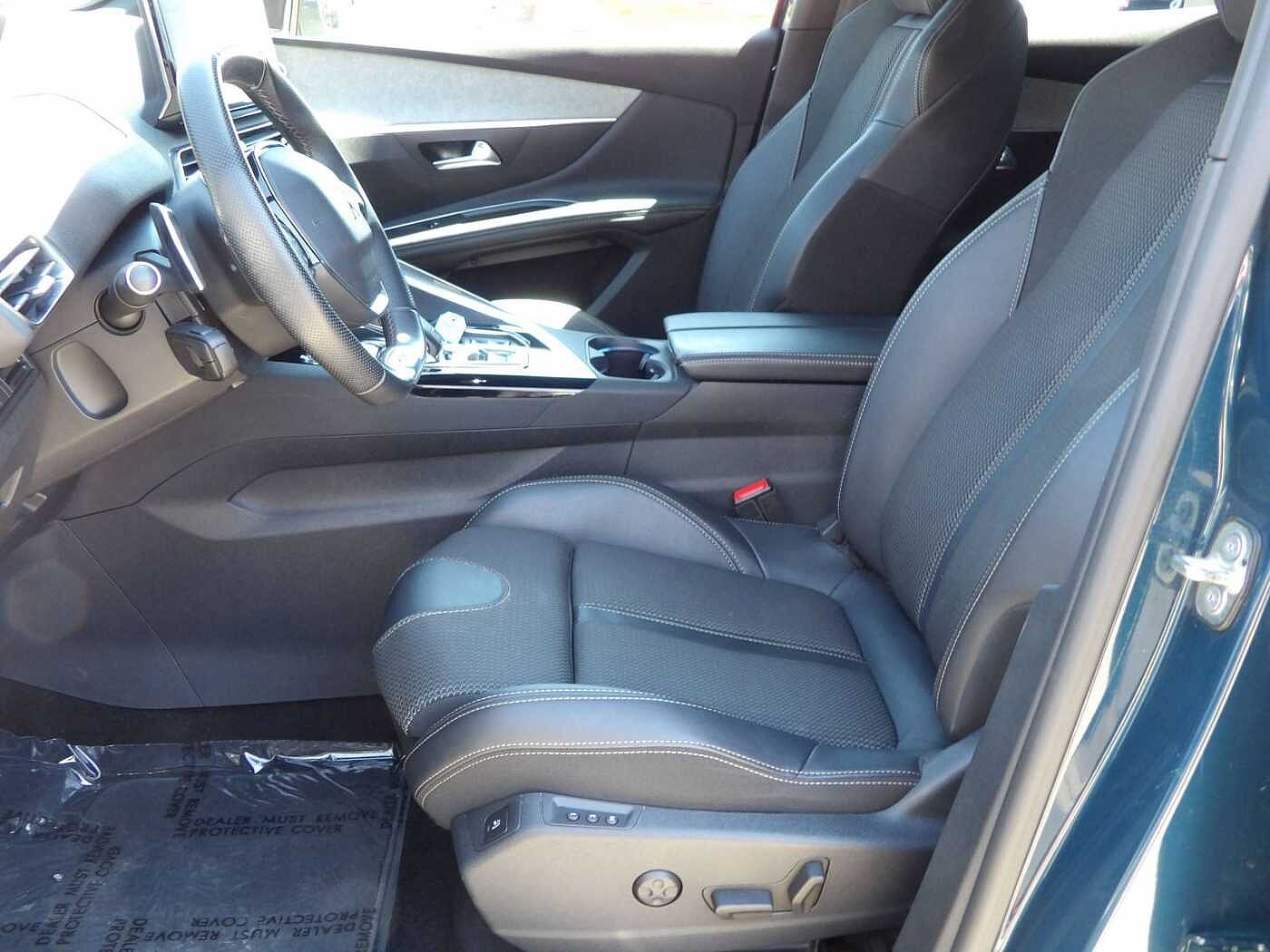 Peugeot 3008 3008 1.2 PureTech GT (EU6.4)