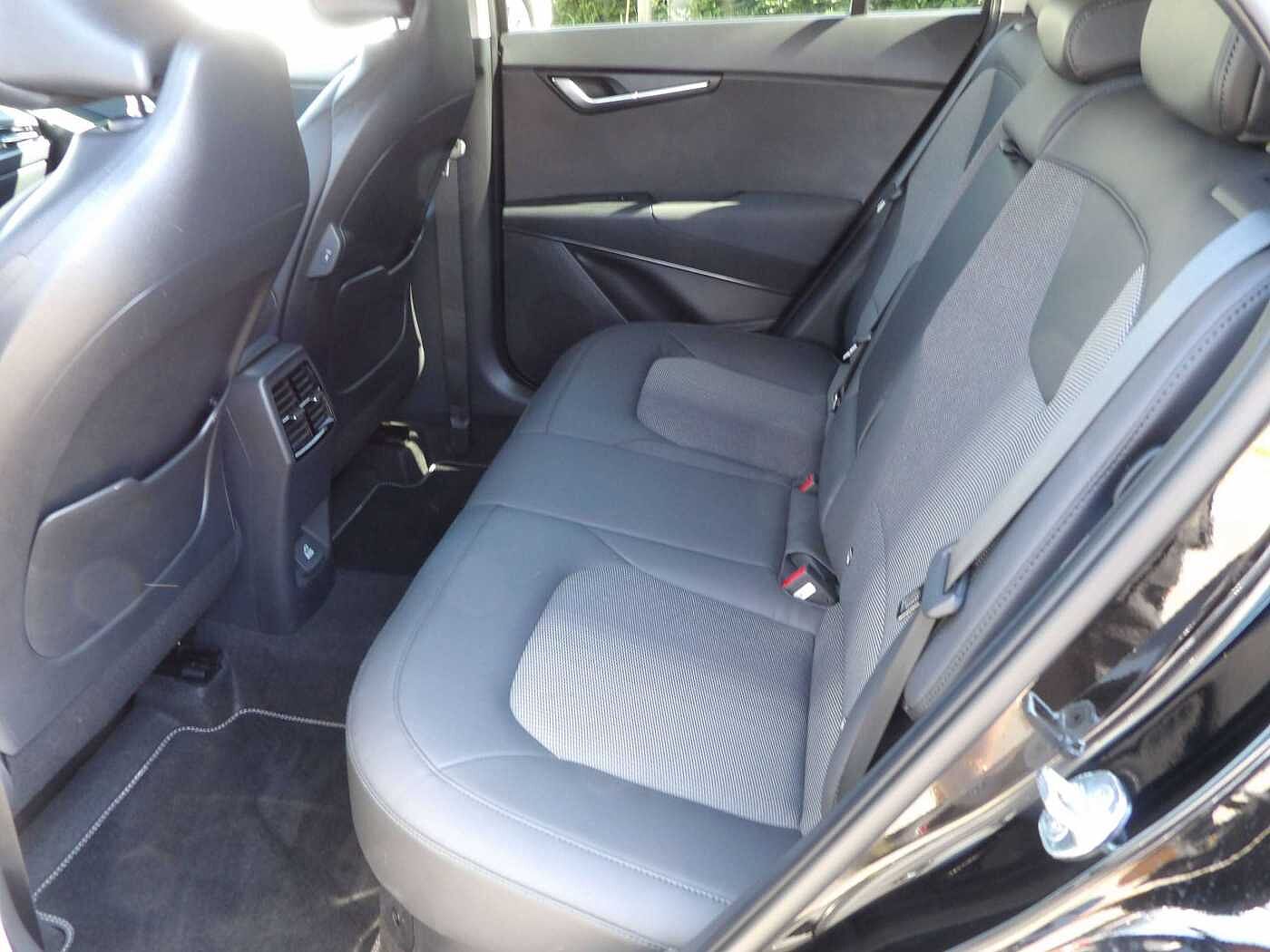 Kia Niro Niro PHEV 1.6 GDi Pulse DCT