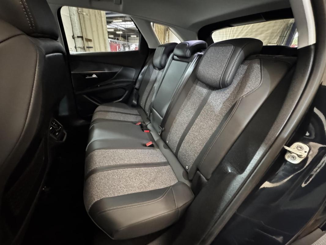 Peugeot 3008 II Puretech 130 S&S EAT8 ALLURE BUSINESS