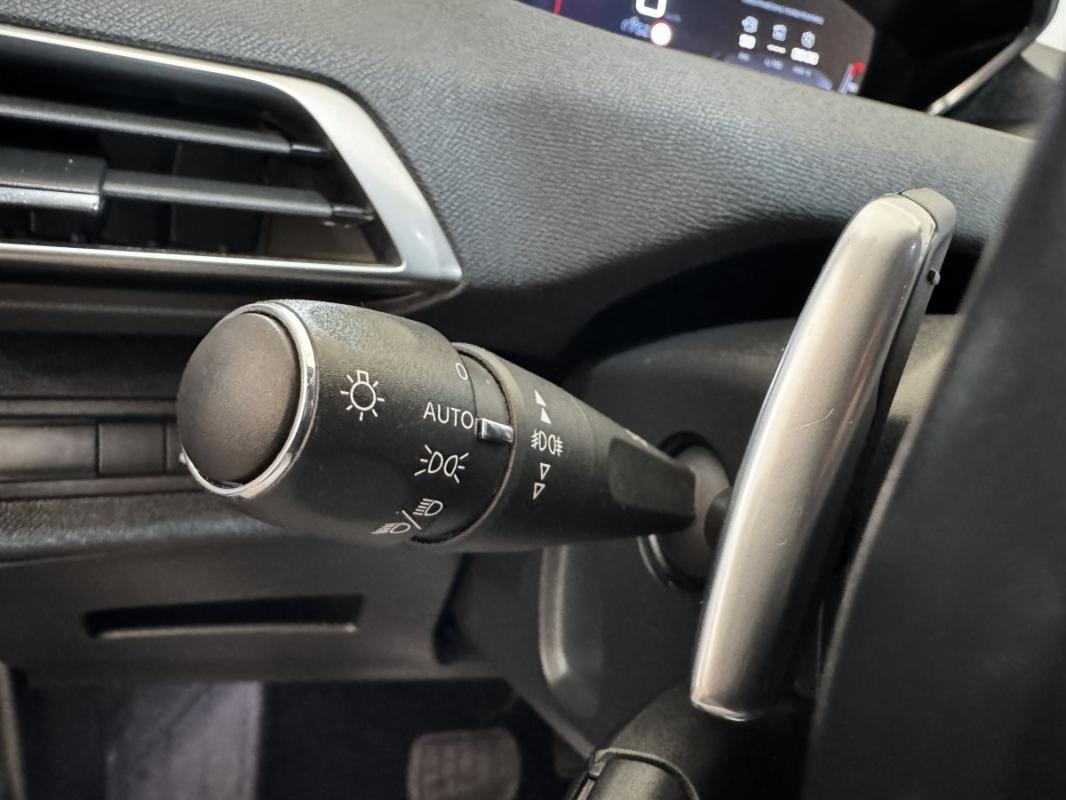Peugeot 3008 II Puretech 130 S&S EAT8 ALLURE BUSINESS
