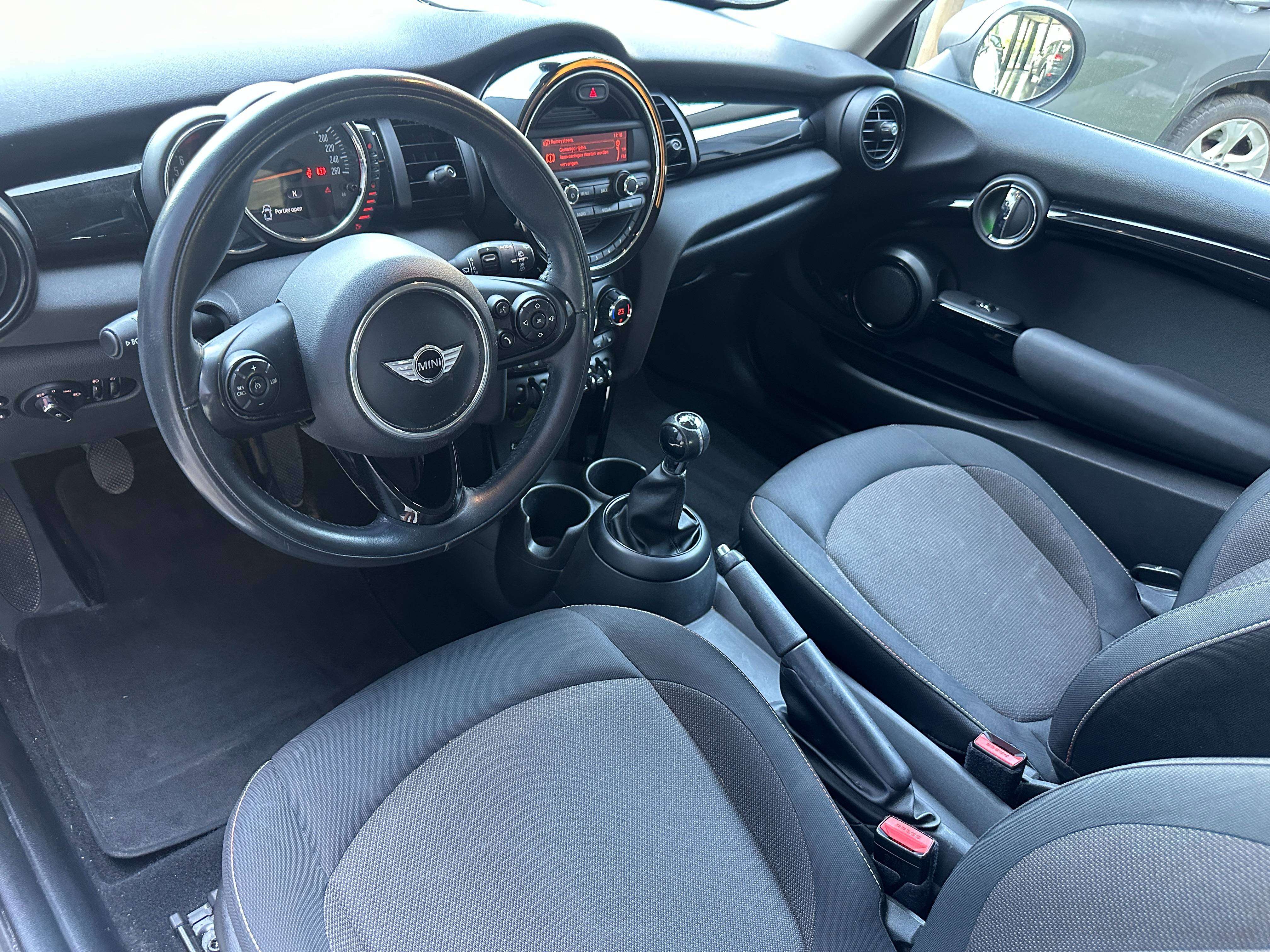 MINI One Mini 1.2 One First mooie staat, 1 j garantie, Euro6, 1ste eig.