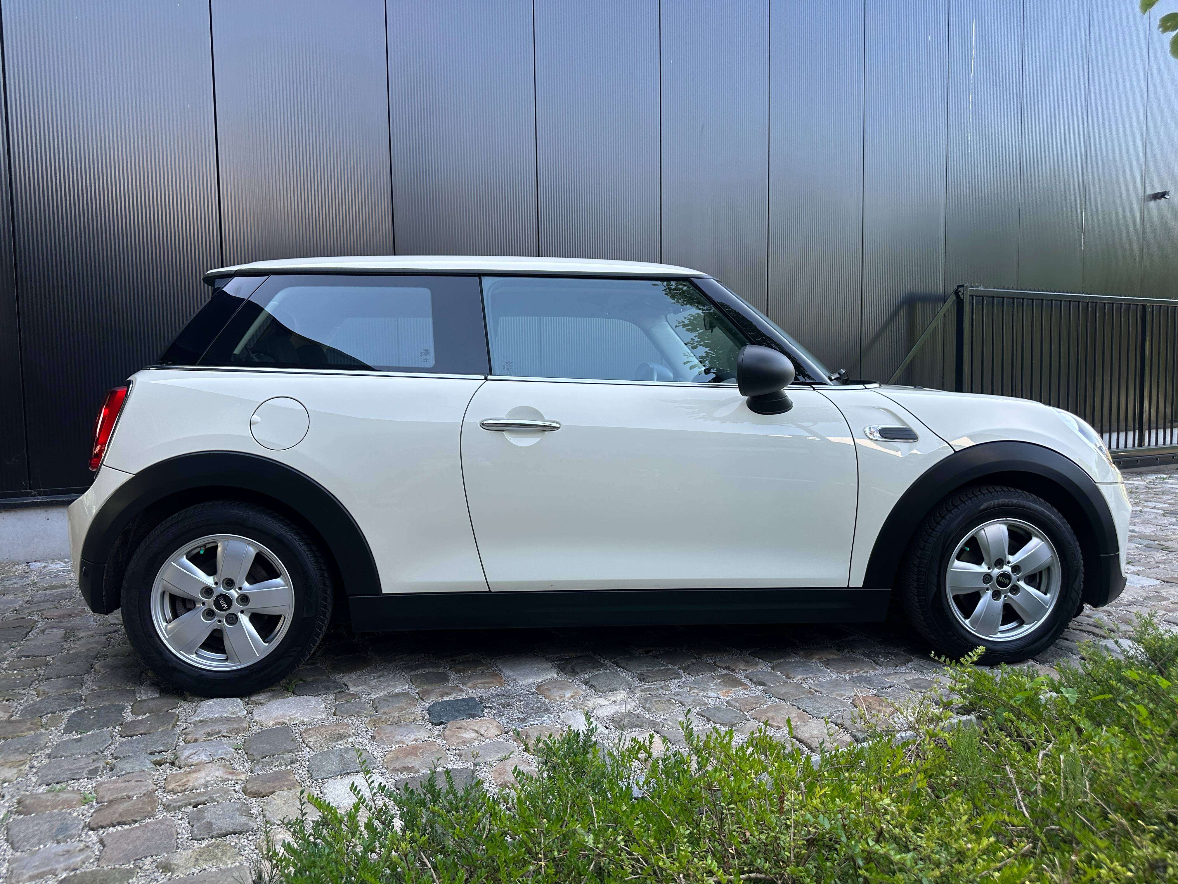 MINI One Mini 1.2 One First mooie staat, 1 j garantie, Euro6, 1ste eig.