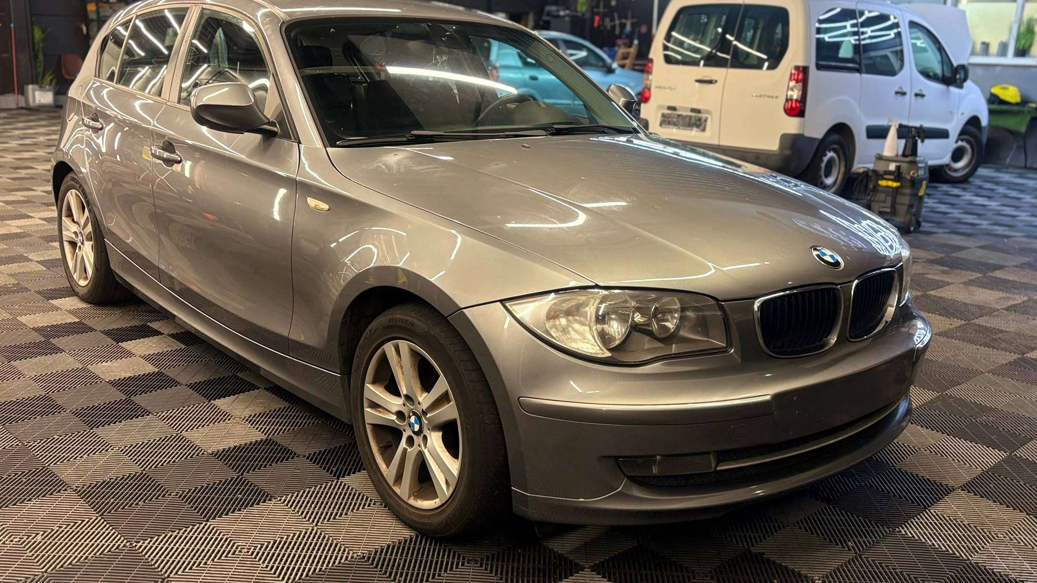 BMW 116 D DIESEL bj. 2010 MANUEEL 5DEURS