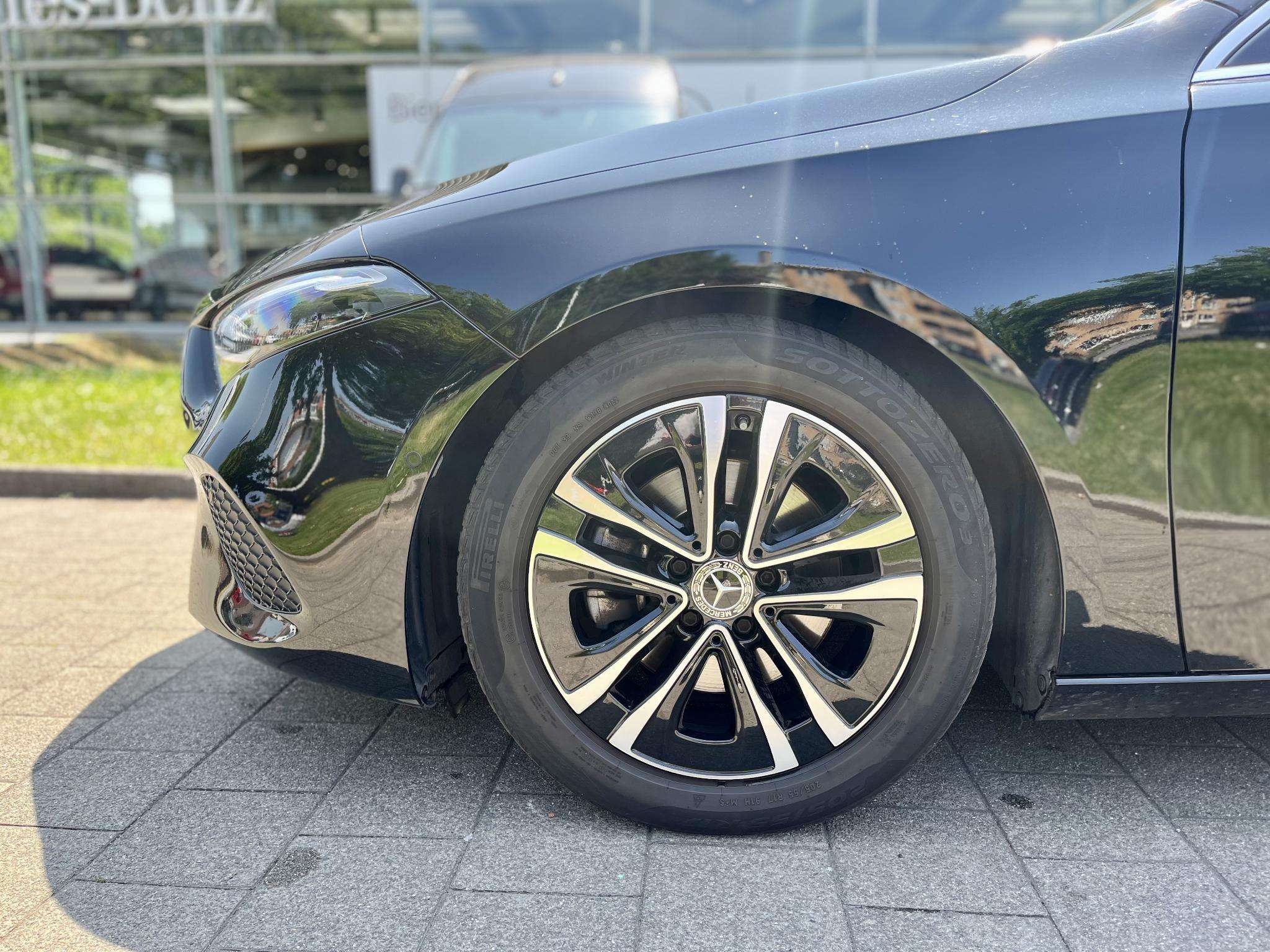 Mercedes-Benz A 180 d