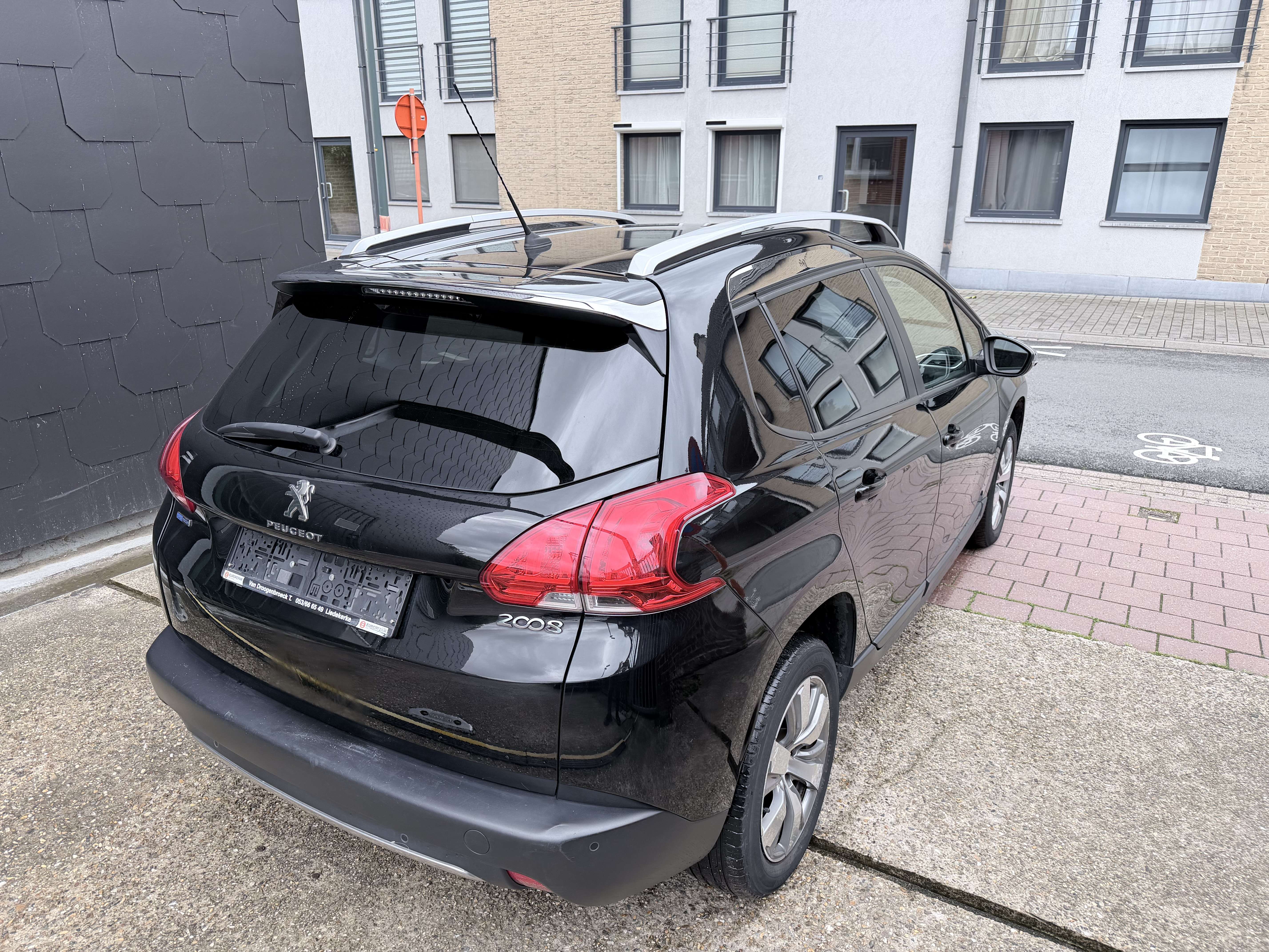 Peugeot 2008 1.2 I EDITION STYLE | NAVI | AIRCO | CRUISE