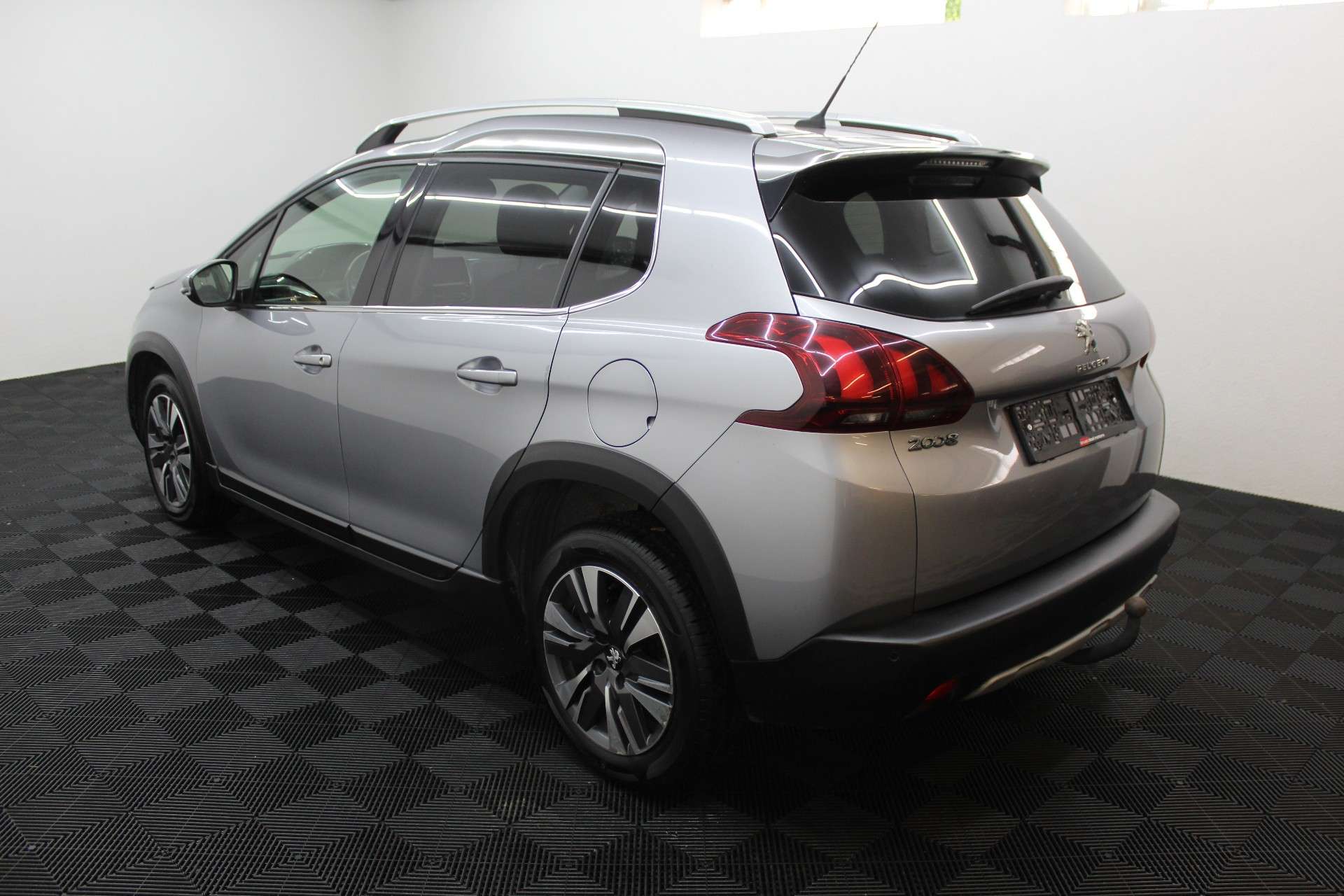 Peugeot 2008 2008 1.2 PureTech Style S * Garantie *
