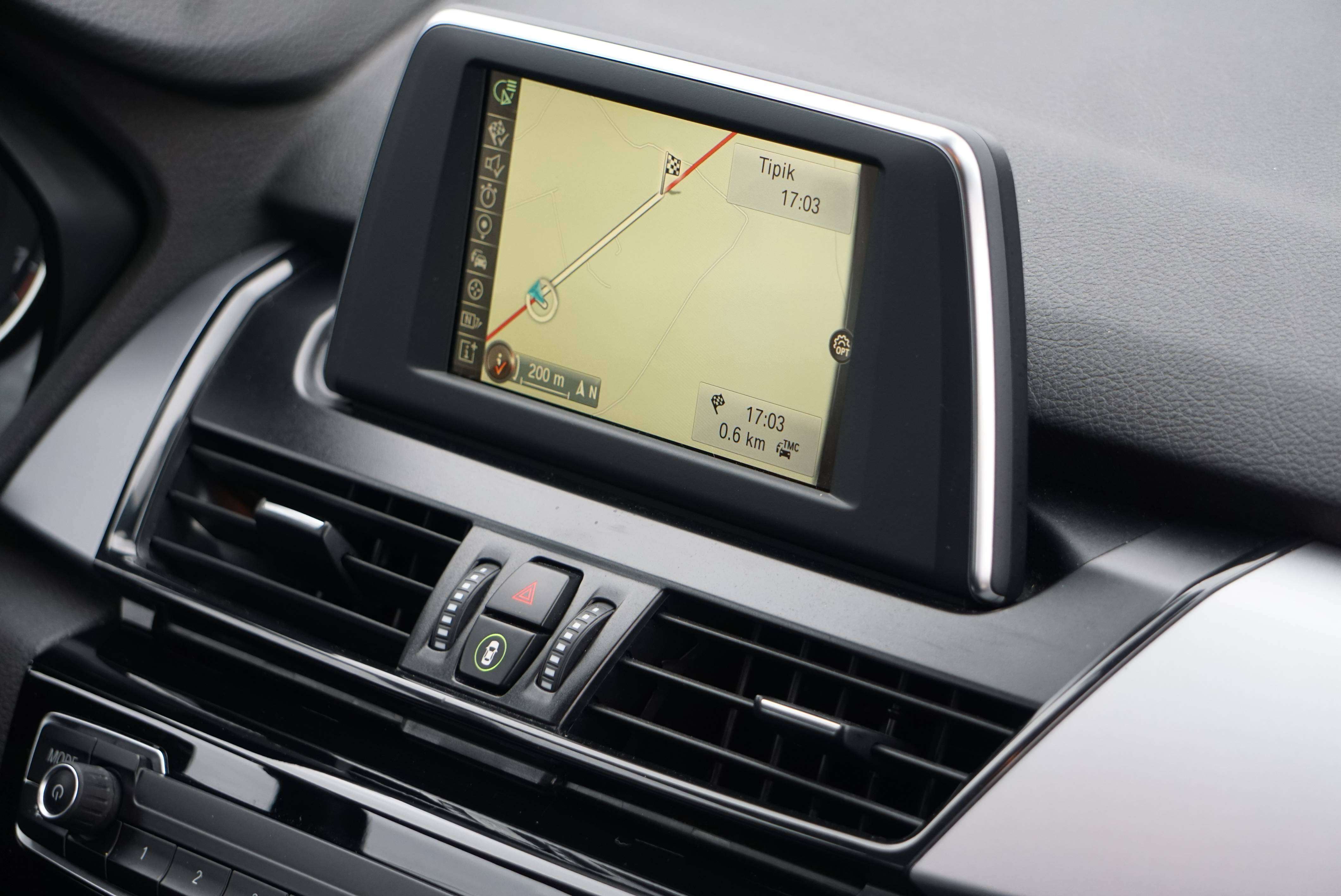 BMW 225 Active Tourer ELEC+ESS BOITE-AUTO NAVI-CAM CRUISE