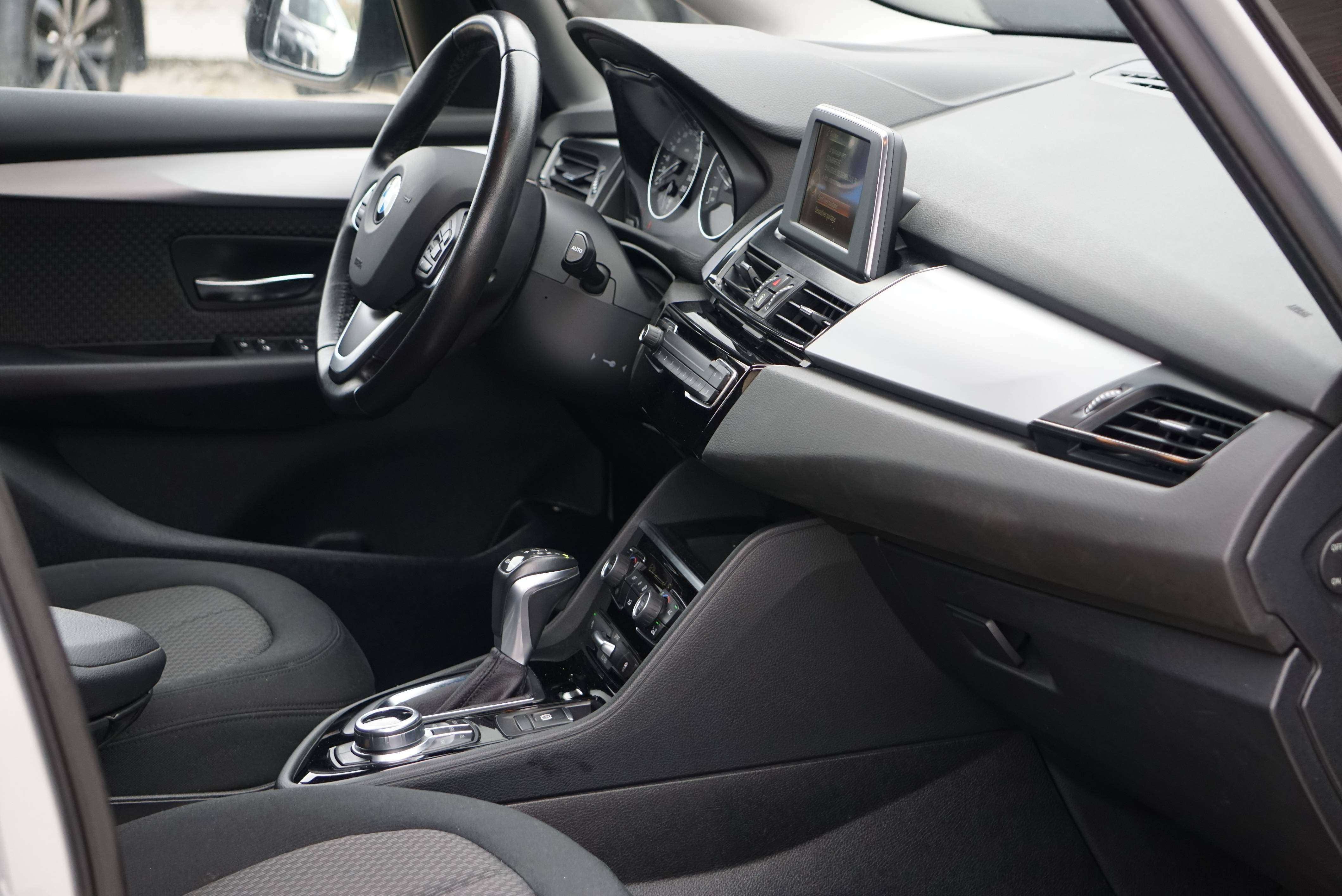 BMW 225 Active Tourer ELEC+ESS BOITE-AUTO NAVI-CAM CRUISE
