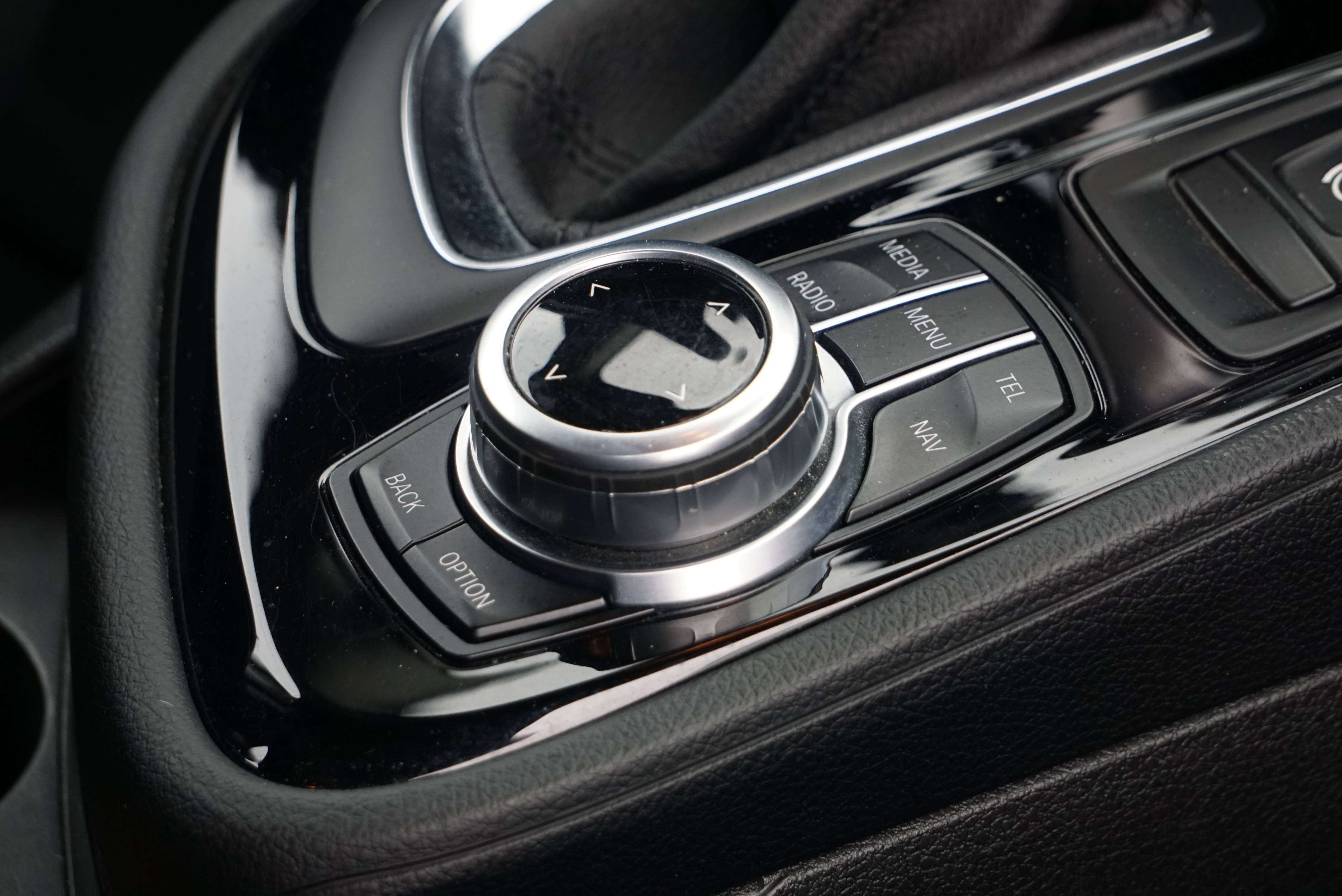 BMW 225 Active Tourer ELEC+ESS BOITE-AUTO NAVI-CAM CRUISE