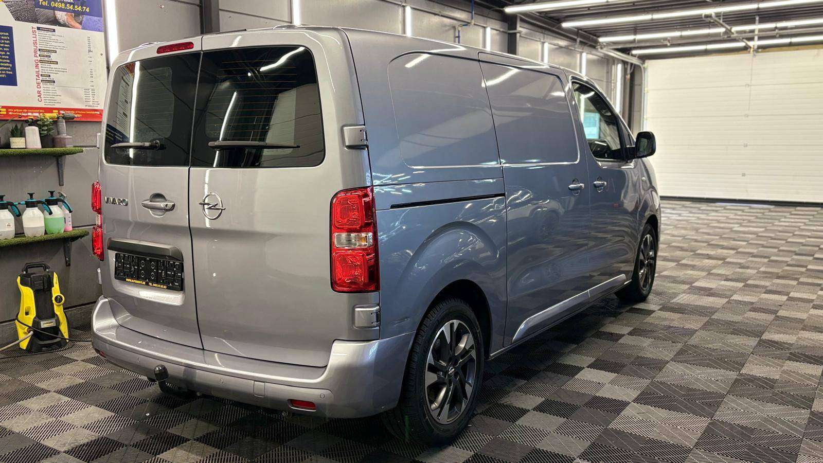Opel Vivaro VIVARO 2.0d AUTOMATIQUE bj. 2022 31000km