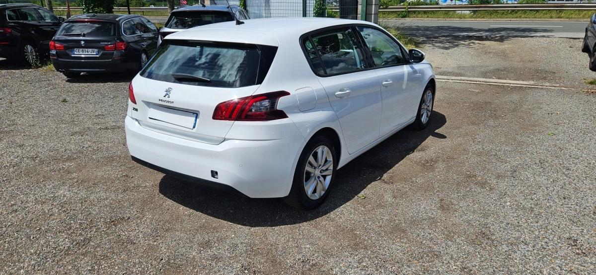 Peugeot 308 GENERATION-II 1.5 BLUEHDI 130 Active Business START-STOP
