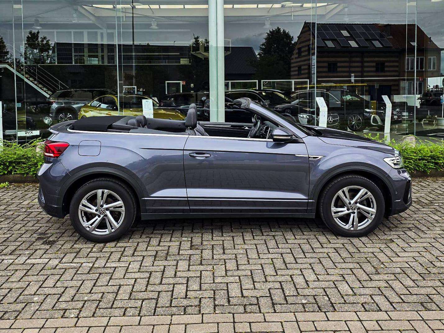 Volkswagen T-Roc Cabriolet 1.5 TSI R-Line Camera/Keyless/ACC/Garantie