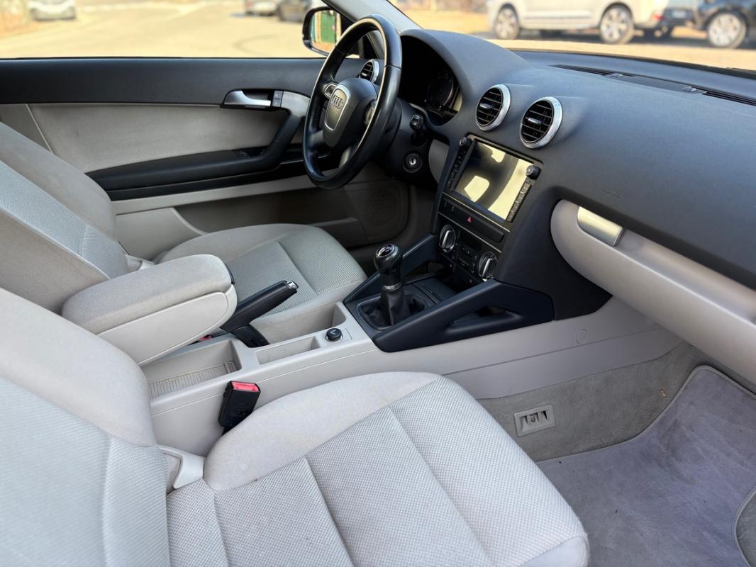 Audi A3 DESIGN EDITION Phase 2 1.6 TDi 105 cv *STAGE 1*