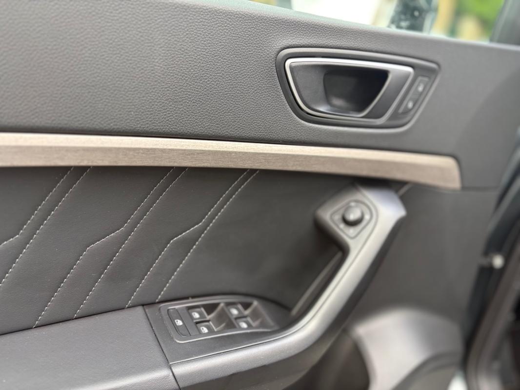Seat Ateca XPERIENCE 2.0 TDI 4DRIVE DSG7 150 cv Boîte auto / TOIT OUVRANT