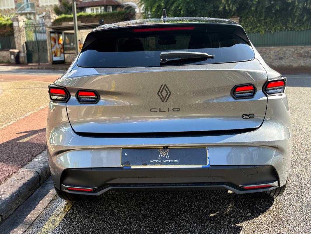 Renault Clio VI ESPRIT ALPINE 1.8 160CV