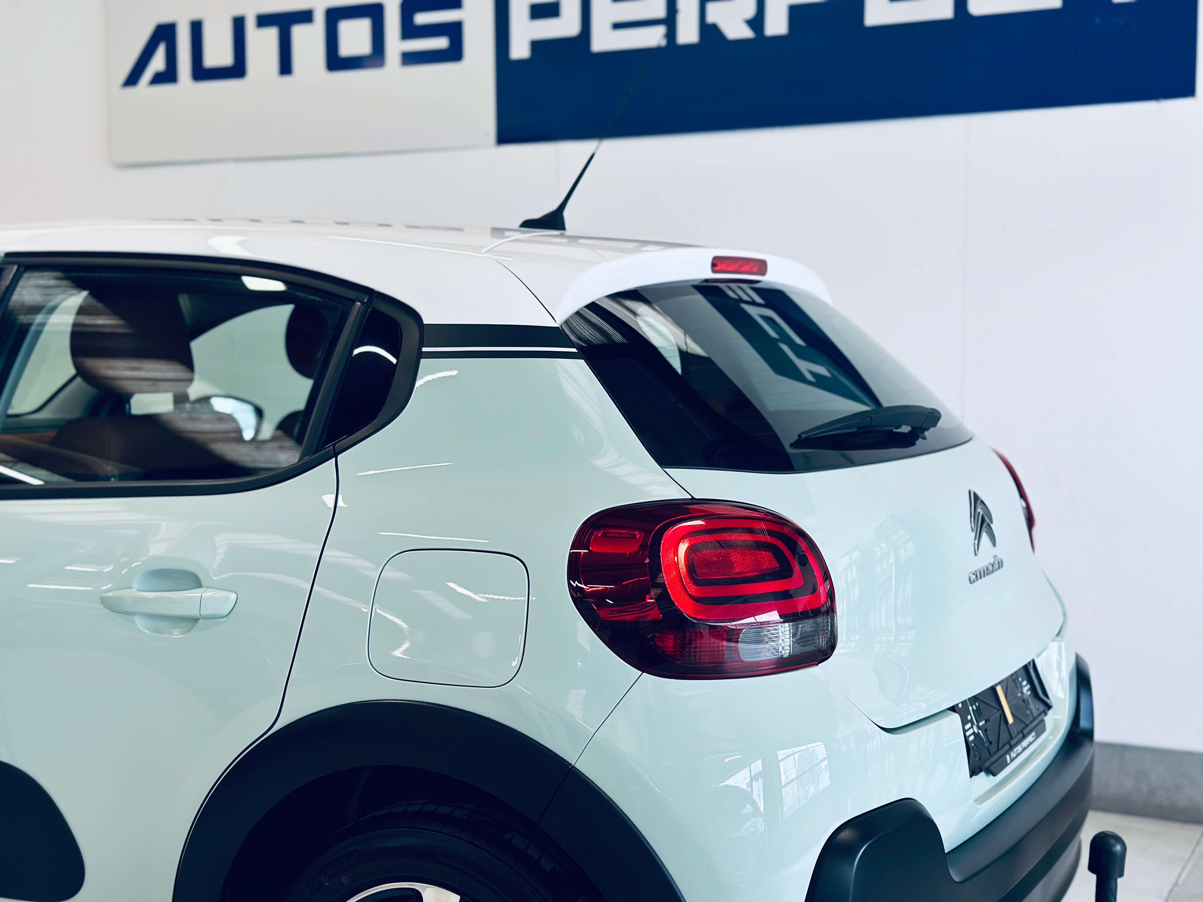 Citroen C3 1.6 PDC CRUISE LIM CAMERA BLUETOOTH NAVI CUIR