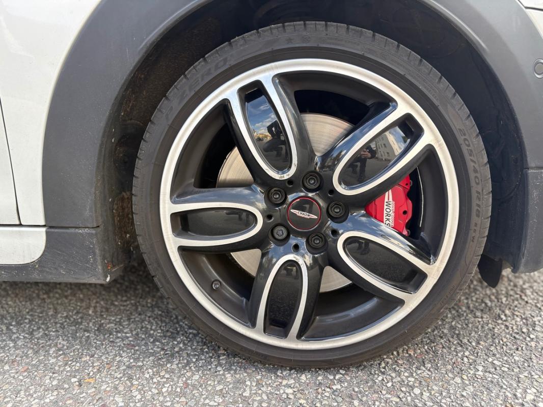 Mini Mini JOHN COOPER WORKS 3 Portes JCW 2.0 i 231 cv Boîte auto * FULL OPTIONS