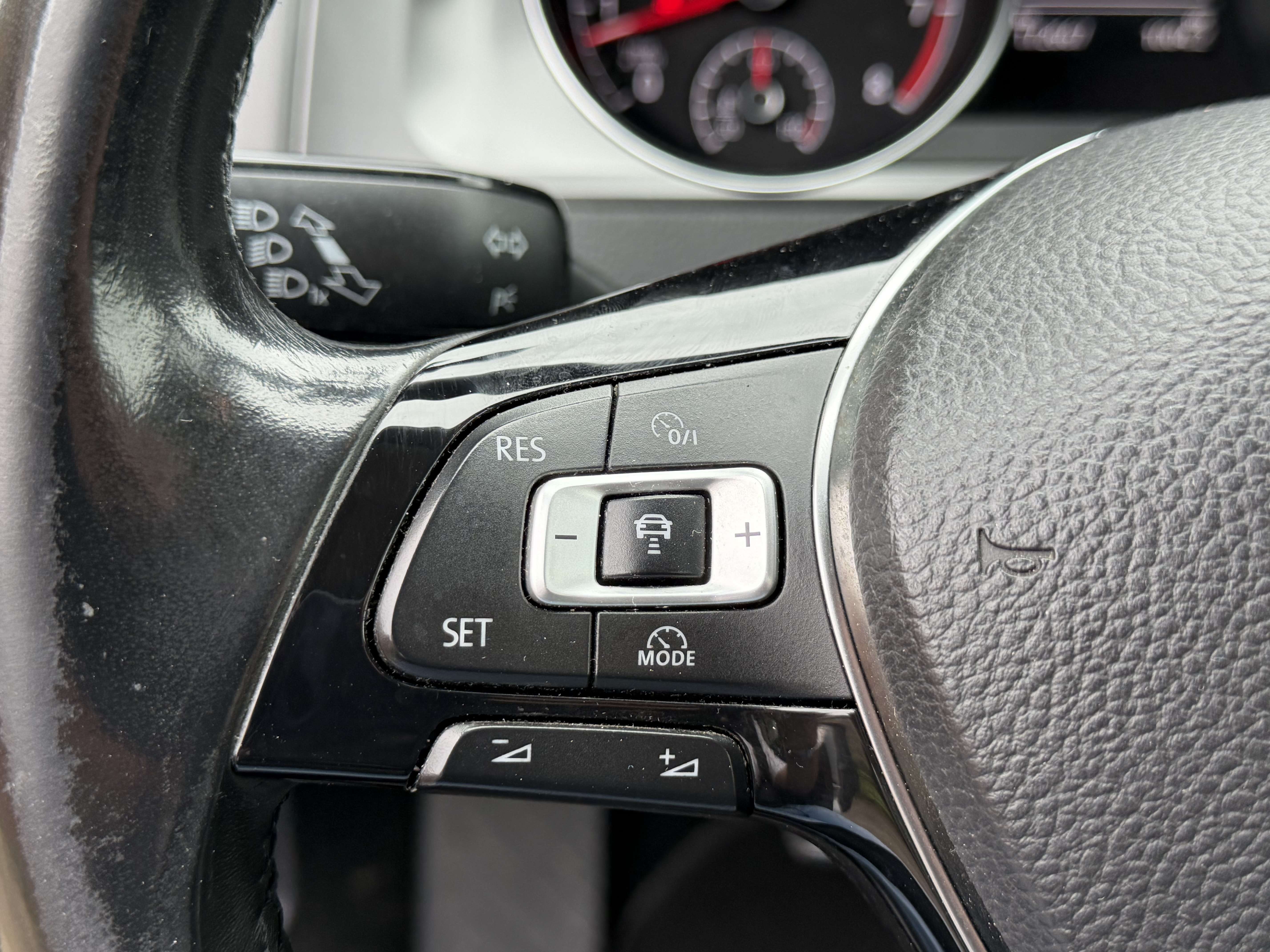 Volkswagen Golf 1.2 TSI Trendline DSG