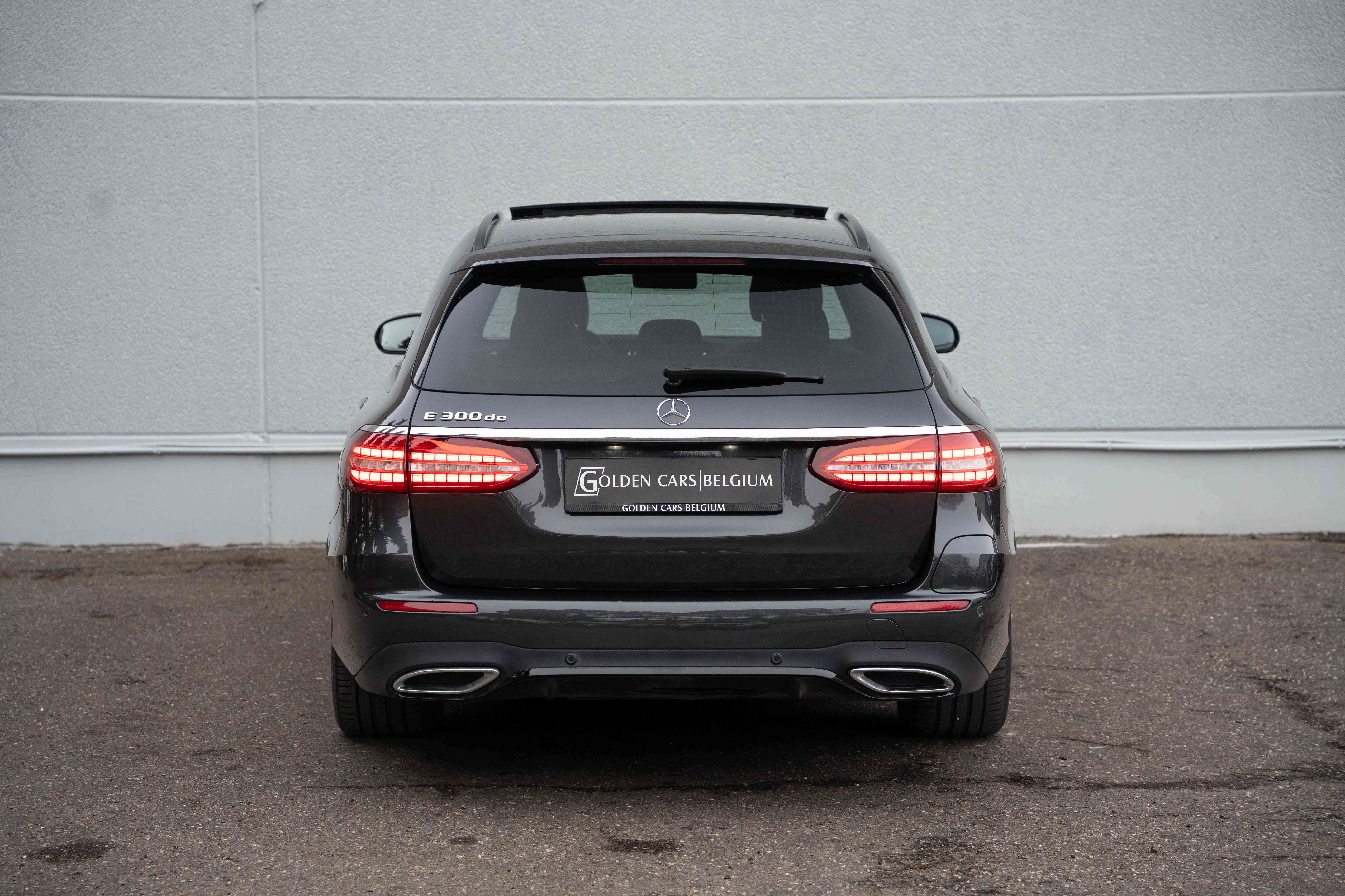 Mercedes-Benz E 300 de Touring AMG/PANO/MULTIBEAM/HUD/BURMESTER/NAPPA/360°