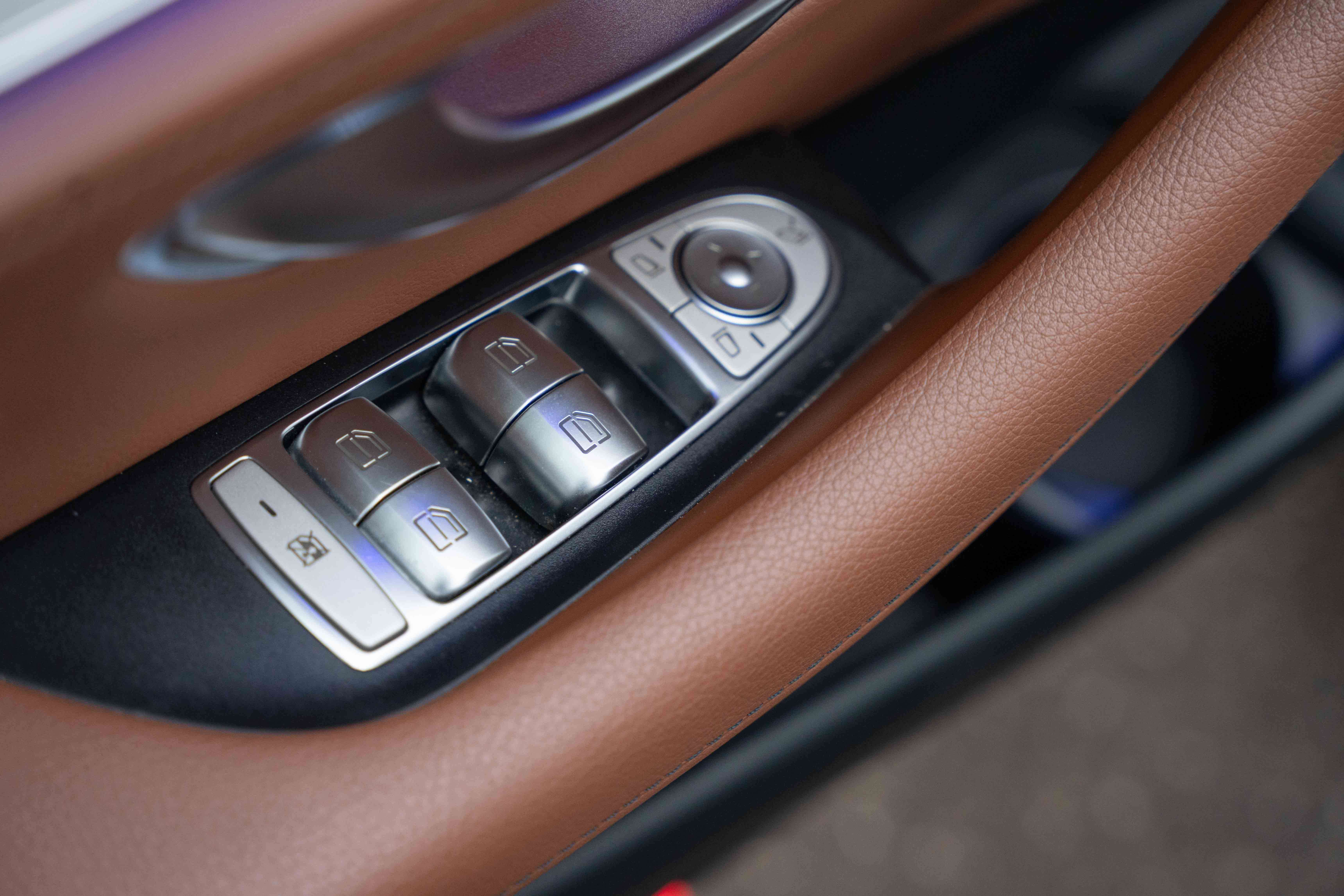Mercedes-Benz E 300 de Touring AMG/PANO/MULTIBEAM/HUD/BURMESTER/NAPPA/360°