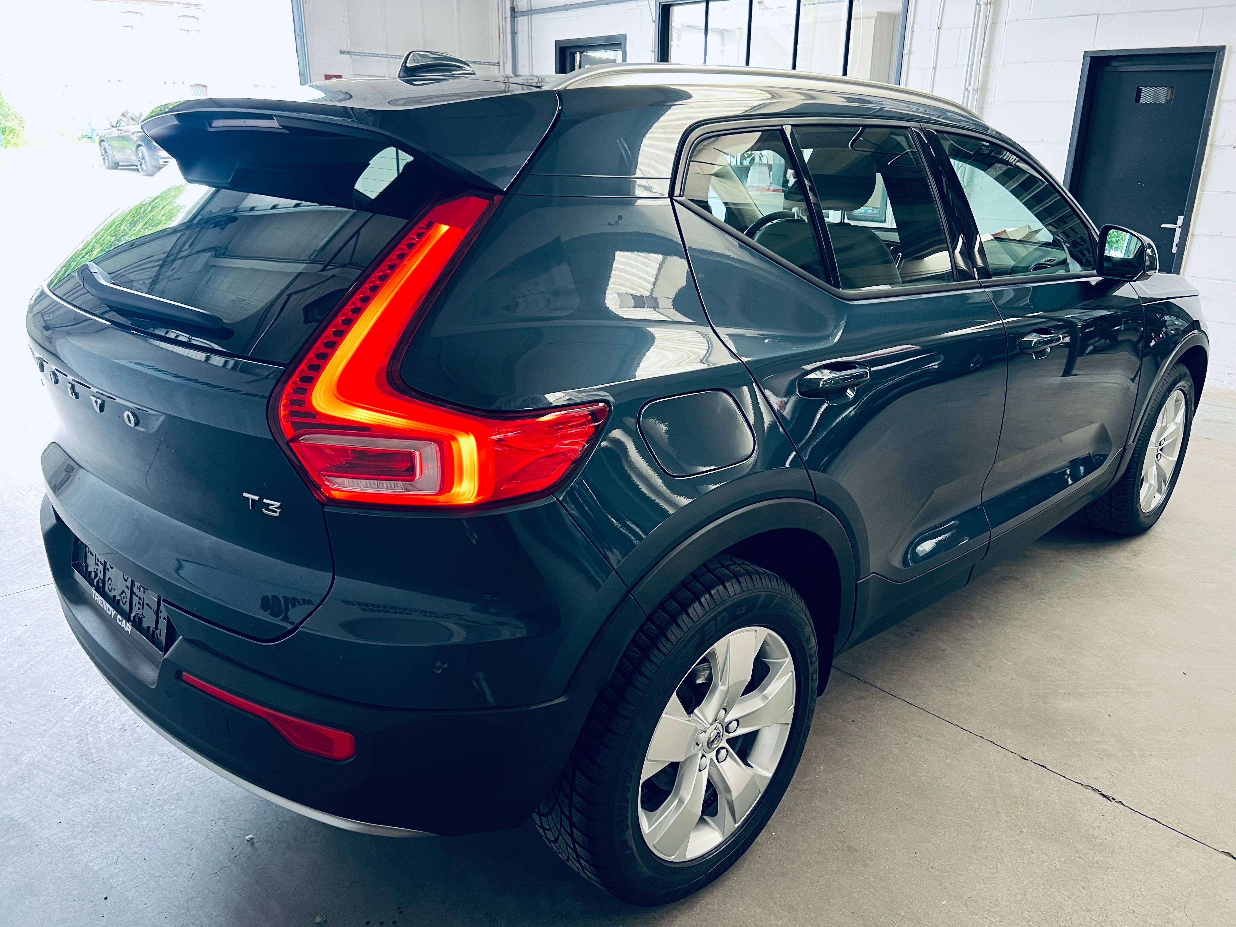 Volvo XC40 1.5 T3 Momentum EU6d+NAVI+CAMERA+TVA+CARNET+GARANTIE