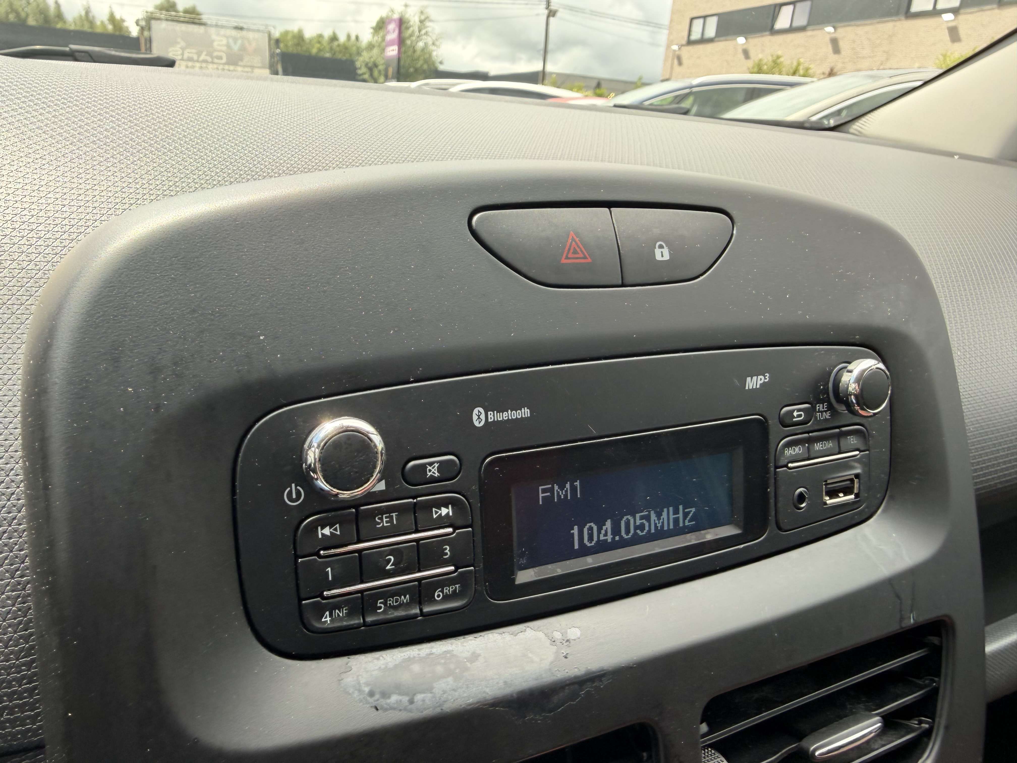 Renault Clio Clio 1.5 dCi - 5 Portes - Euro 5 - Bluetooth