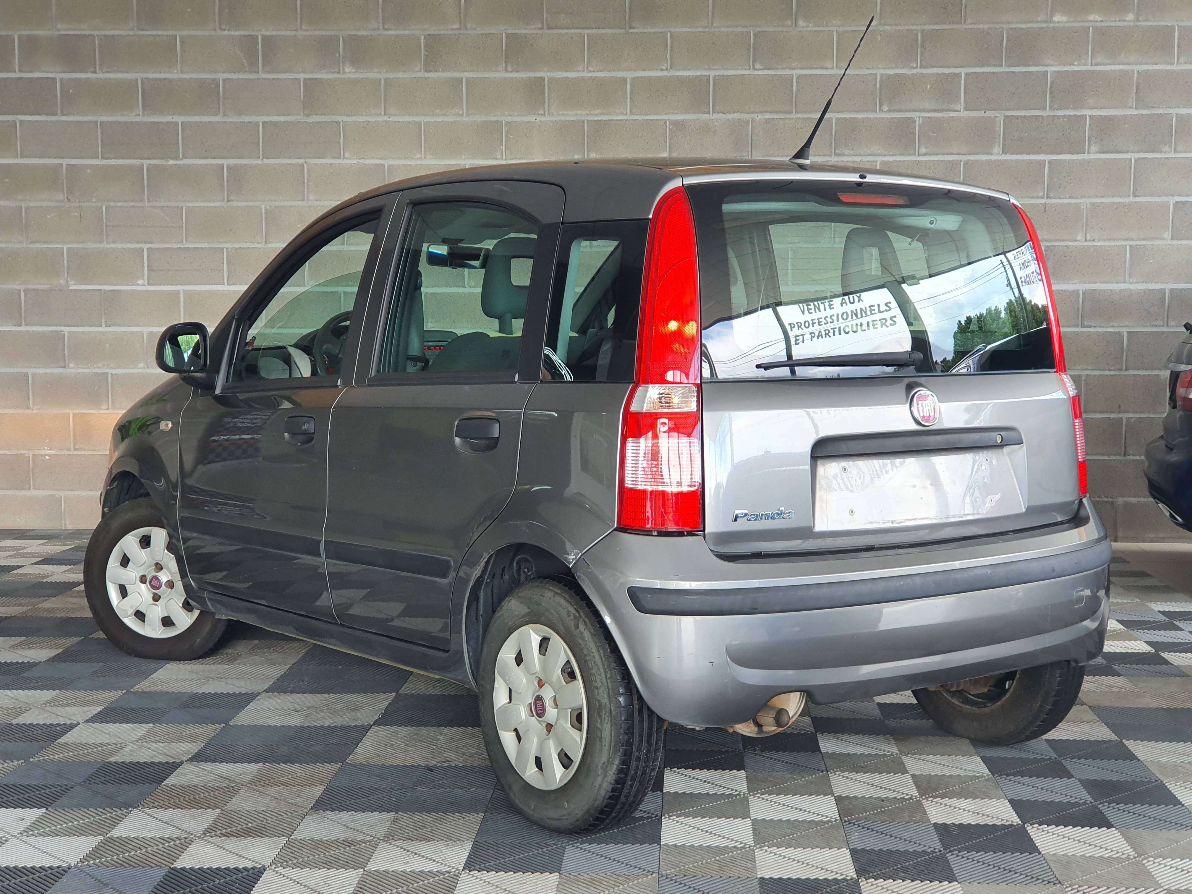Fiat Panda 🟢1.2 ESSENCE 60CV / 1ER MAIN / GARANTIE 12 MOIS