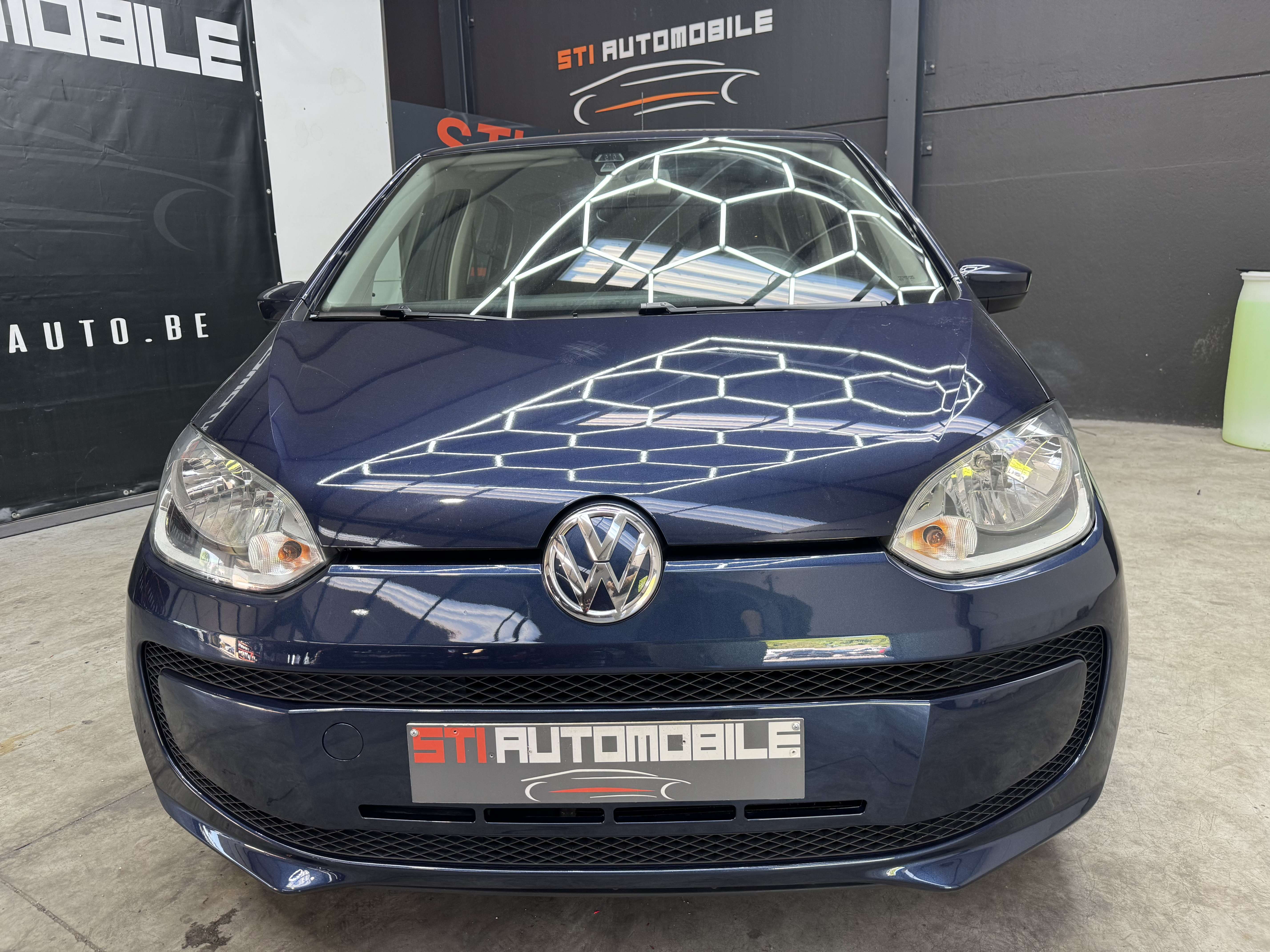 Volkswagen up! ** GARANTIE 12 MOIS **