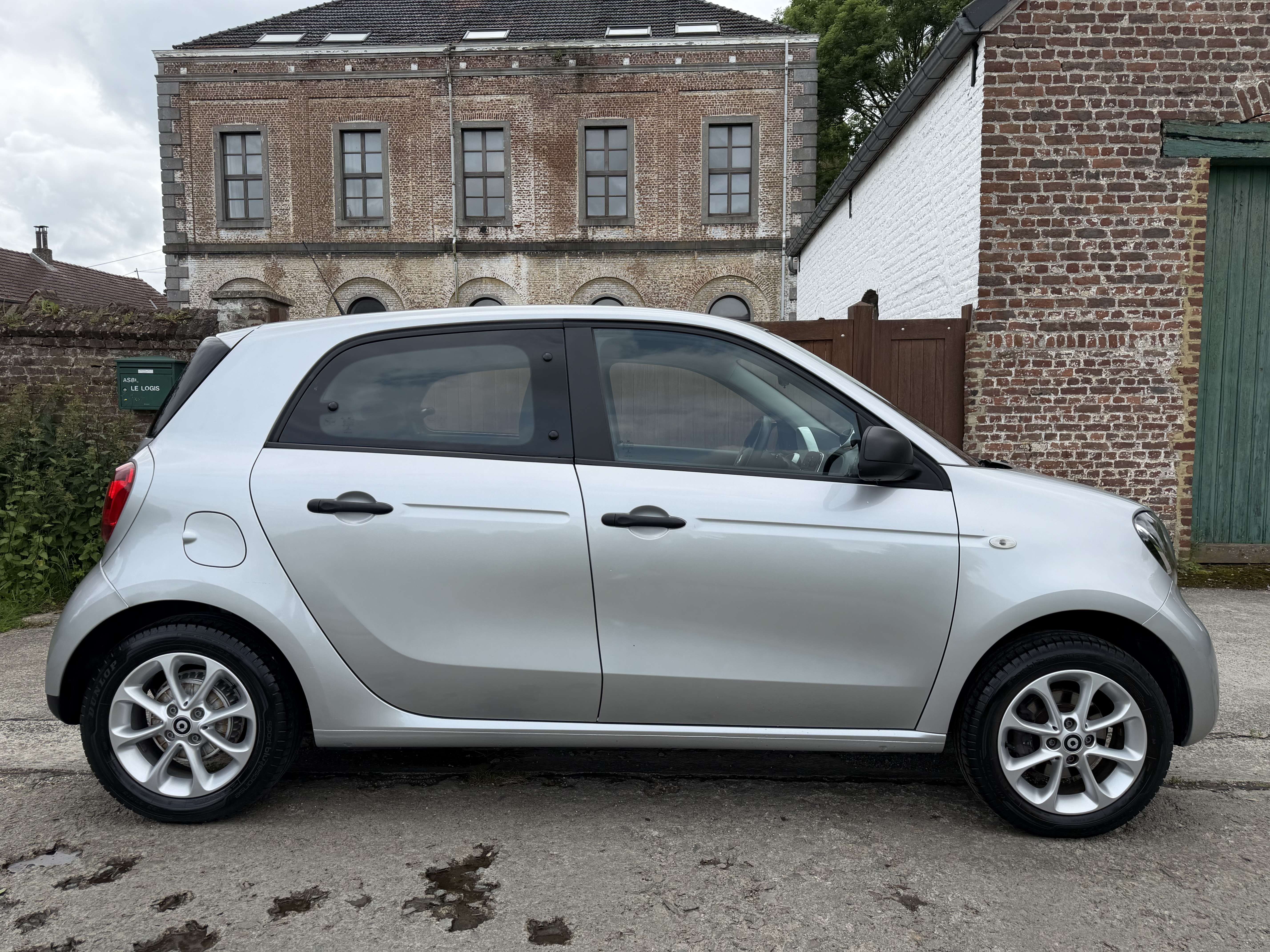 smart forFour Forfour 1.0i DCT * AUTOMATIC || AIRCO || CRUISE *