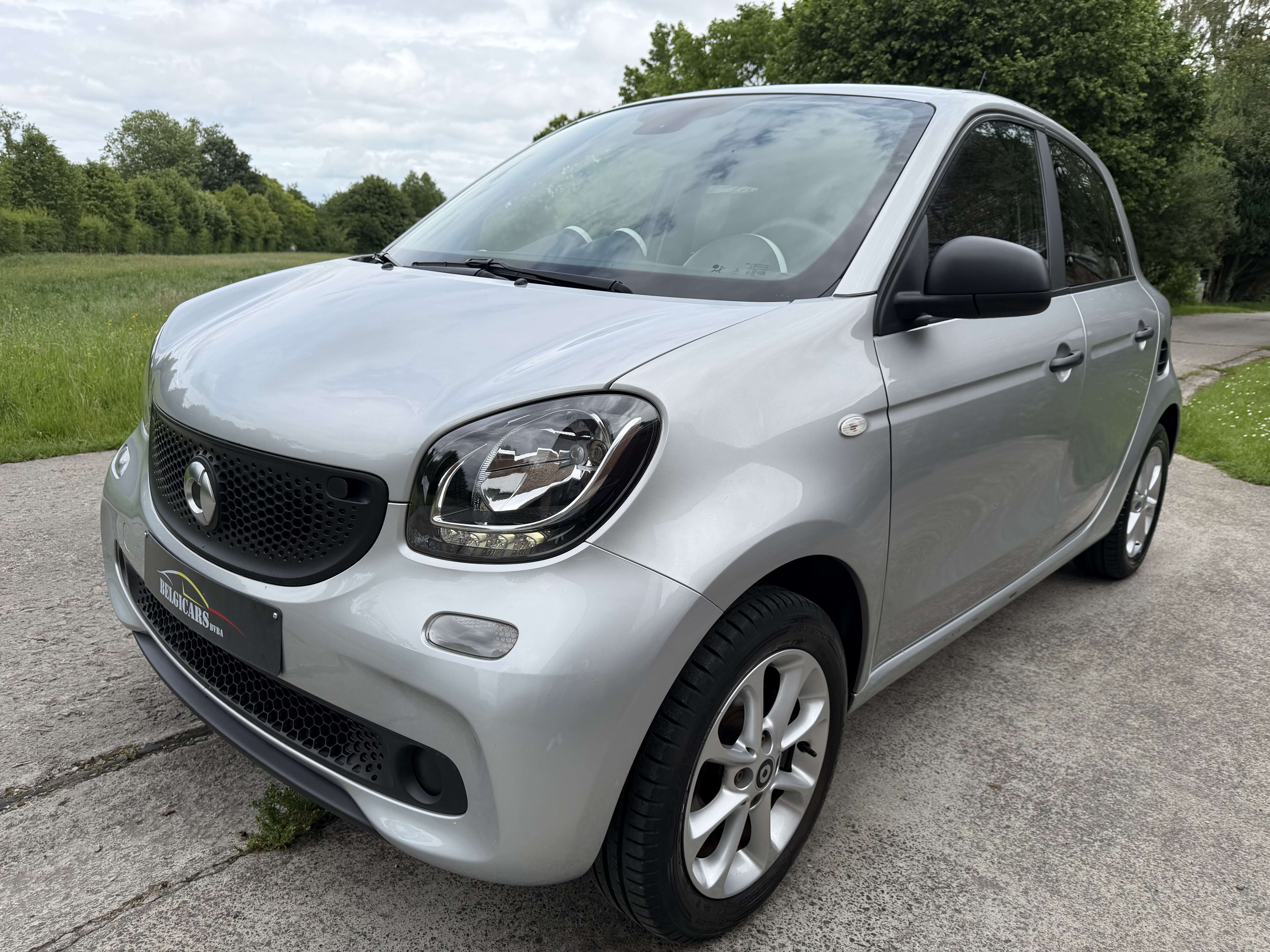 smart forFour Forfour 1.0i DCT * AUTOMATIC || AIRCO || CRUISE *