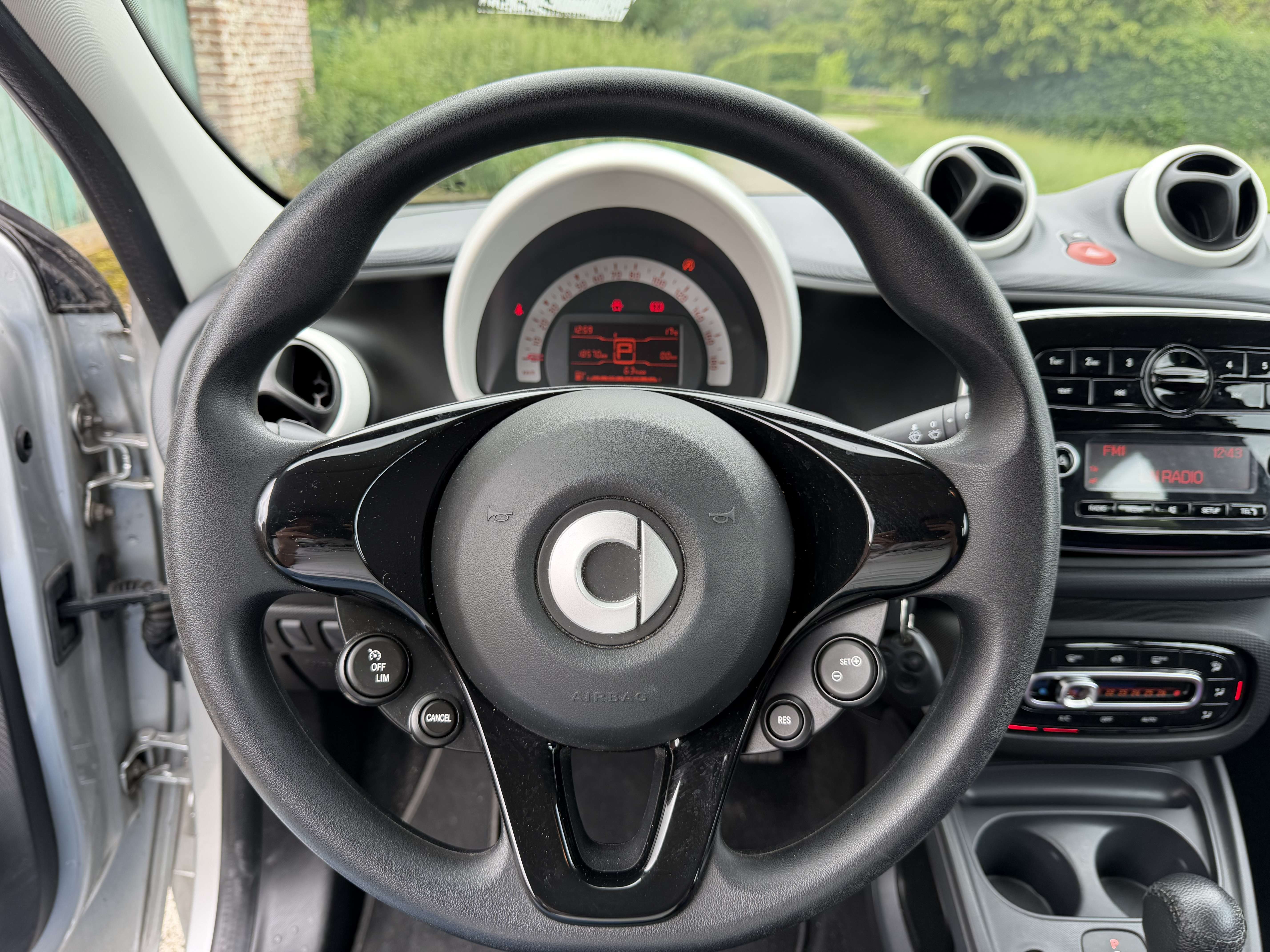 smart forFour Forfour 1.0i DCT * AUTOMATIC || AIRCO || CRUISE *