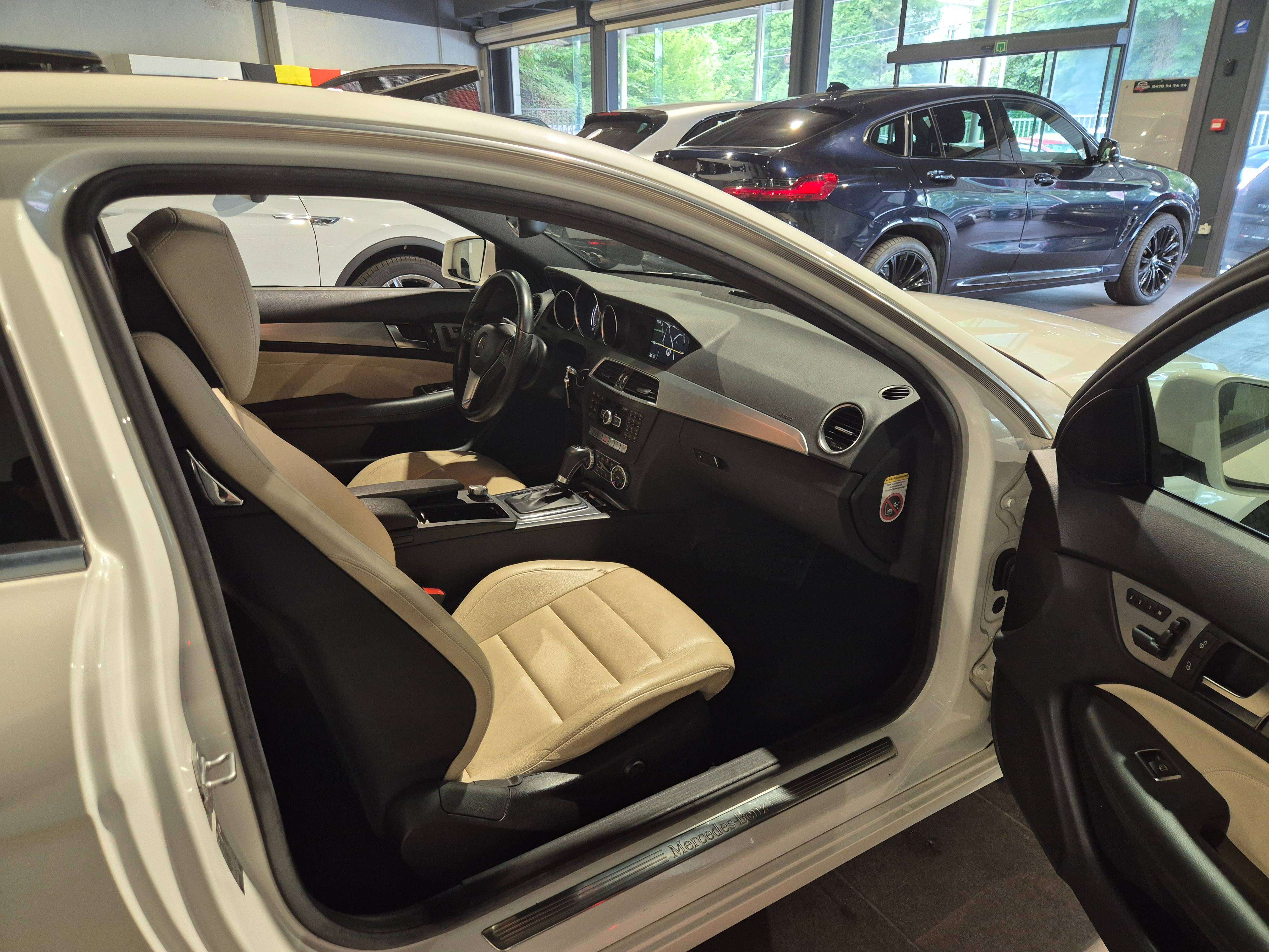Mercedes-Benz C 250 C 250 BE Coupé