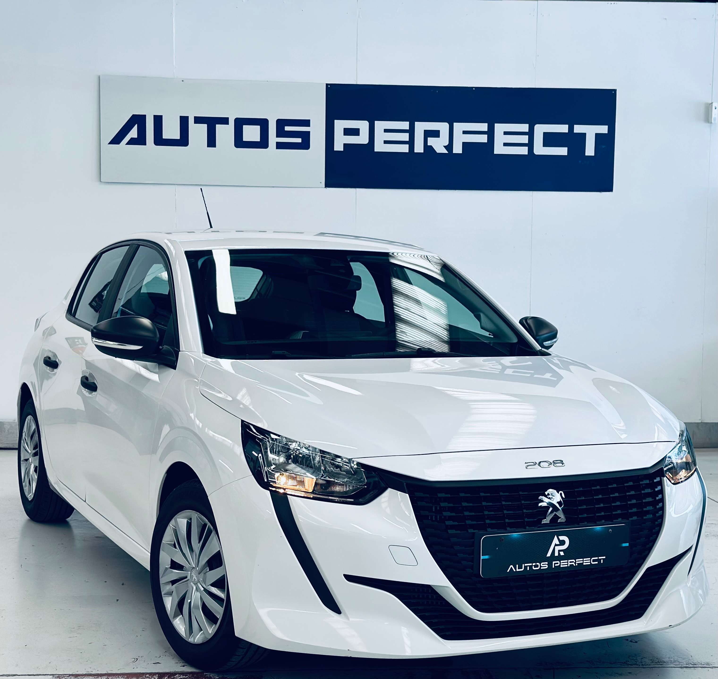 Peugeot 208 1.5 LIM CRUISE CLIM BLUETOOTH ISOFIX