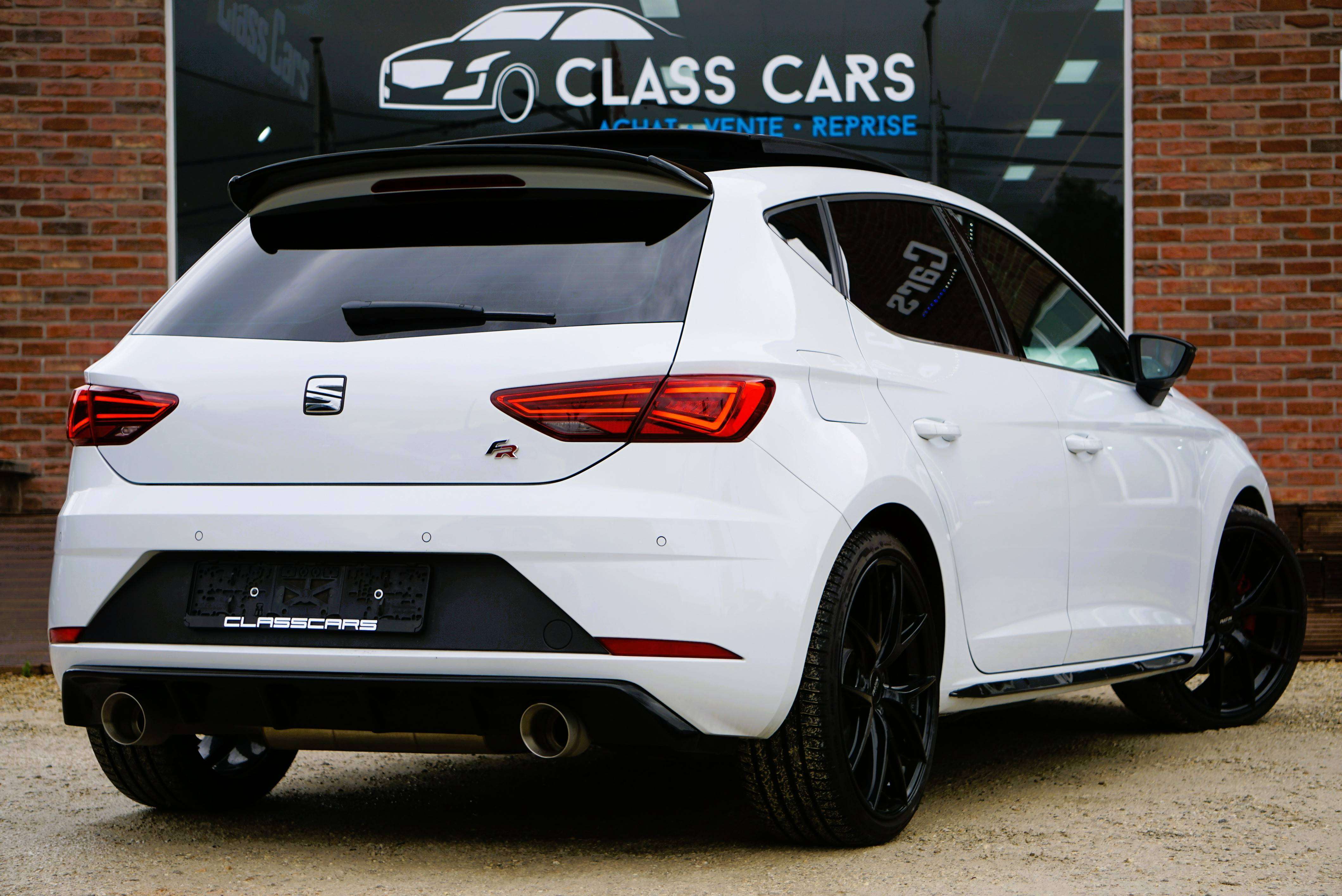 SEAT Leon 2.0 TSI FR BOITE-AUTO COCKPIT TOIT-PANO CAR-PLAY
