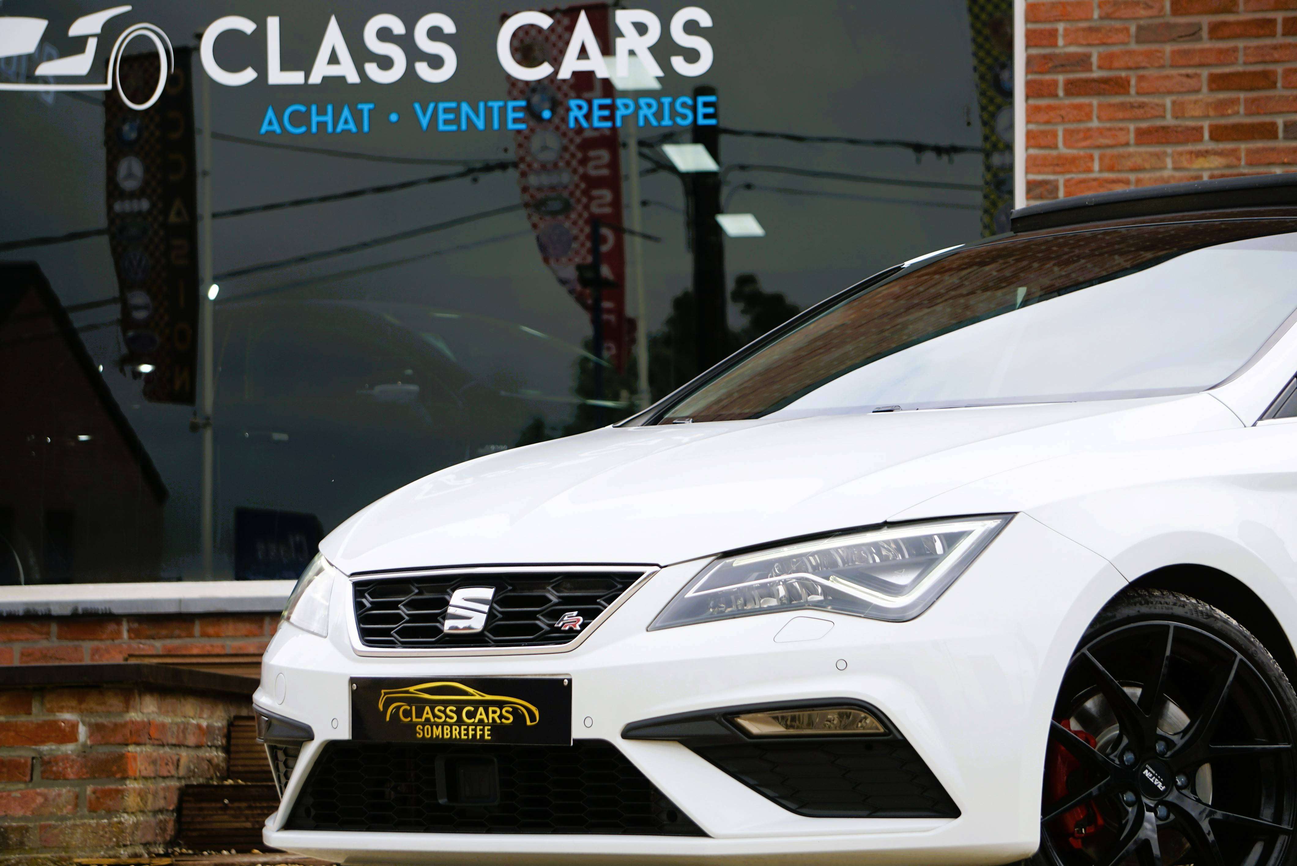 SEAT Leon 2.0 TSI FR BOITE-AUTO COCKPIT TOIT-PANO CAR-PLAY