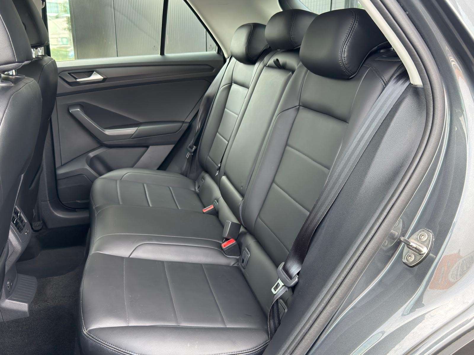 Volkswagen T-Roc 1.0 TSI Style GPS Camera 20000km !!!! Nieuw