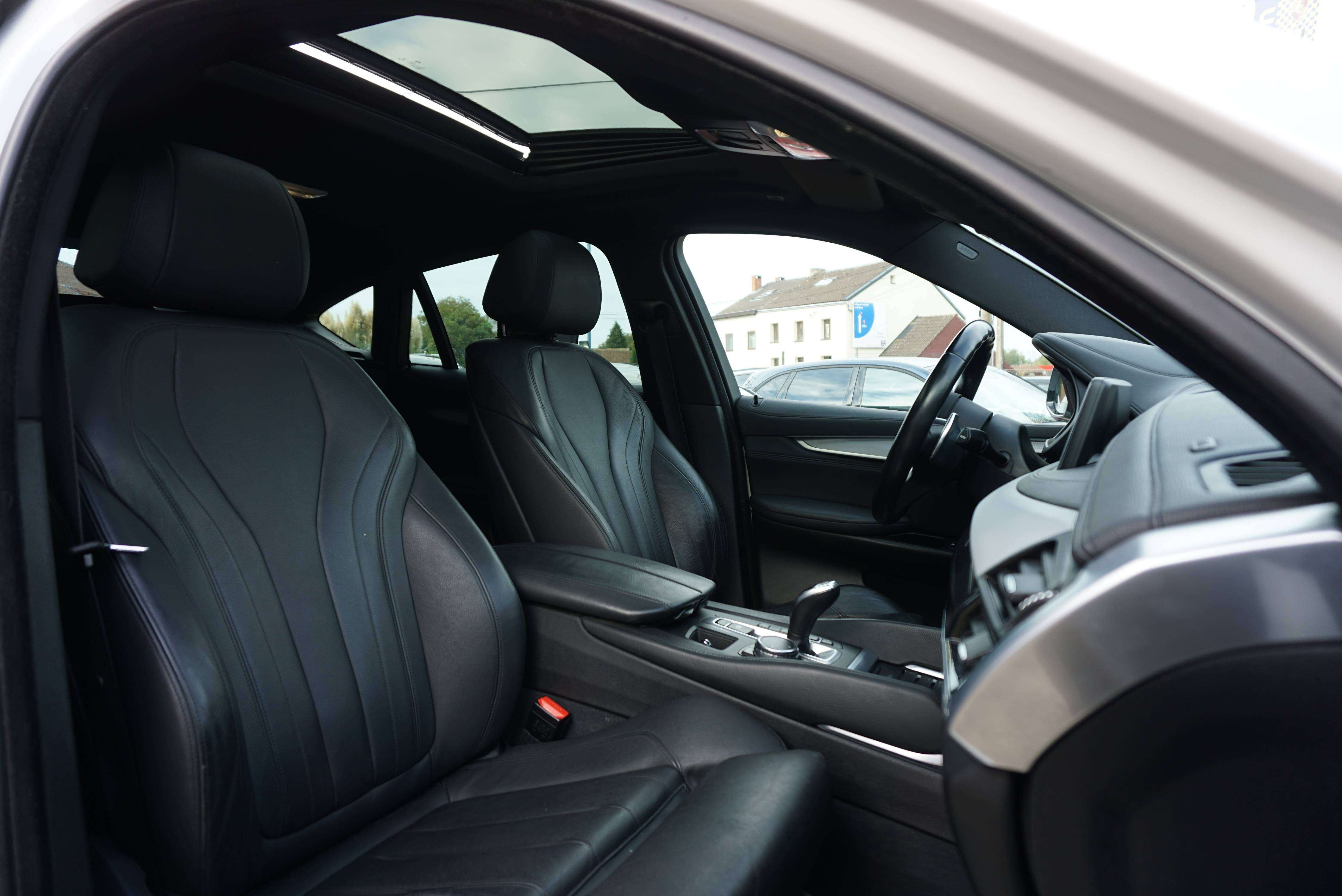 BMW X6 3.0 dAS PACK M TOIT OUVRANT AUTO CAM CARNET EuR 6B